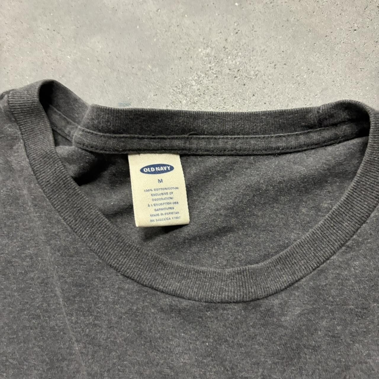Old Navy × Vintage Crazy Vintage Y2K/2000s Faded Grey Old Navy Middle Spellout Skater Essential Longsleeve Tee! Size US M / EU 48-50 / 2 - 4 Thumbnail