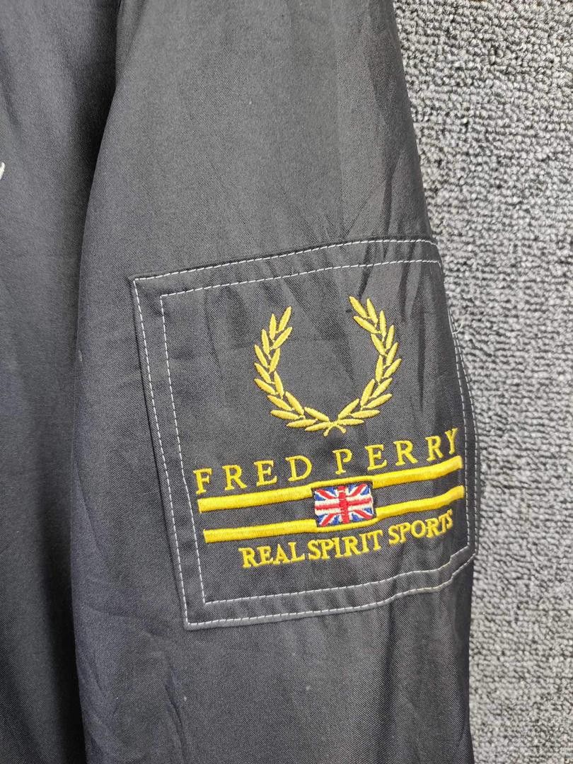 Fred Perry Vintage Fred Perry Zipper Coach Light Jacket Size US L / EU 52-54 / 3 - 8 Thumbnail
