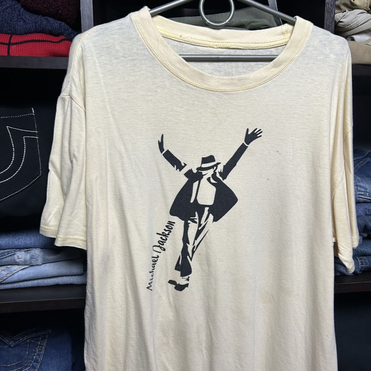 Michael Jackson Vintage Michael Jackson Big Logo Rock Band 90’s tee size M Size US M / EU 48-50 / 2 - 2 Thumbnail