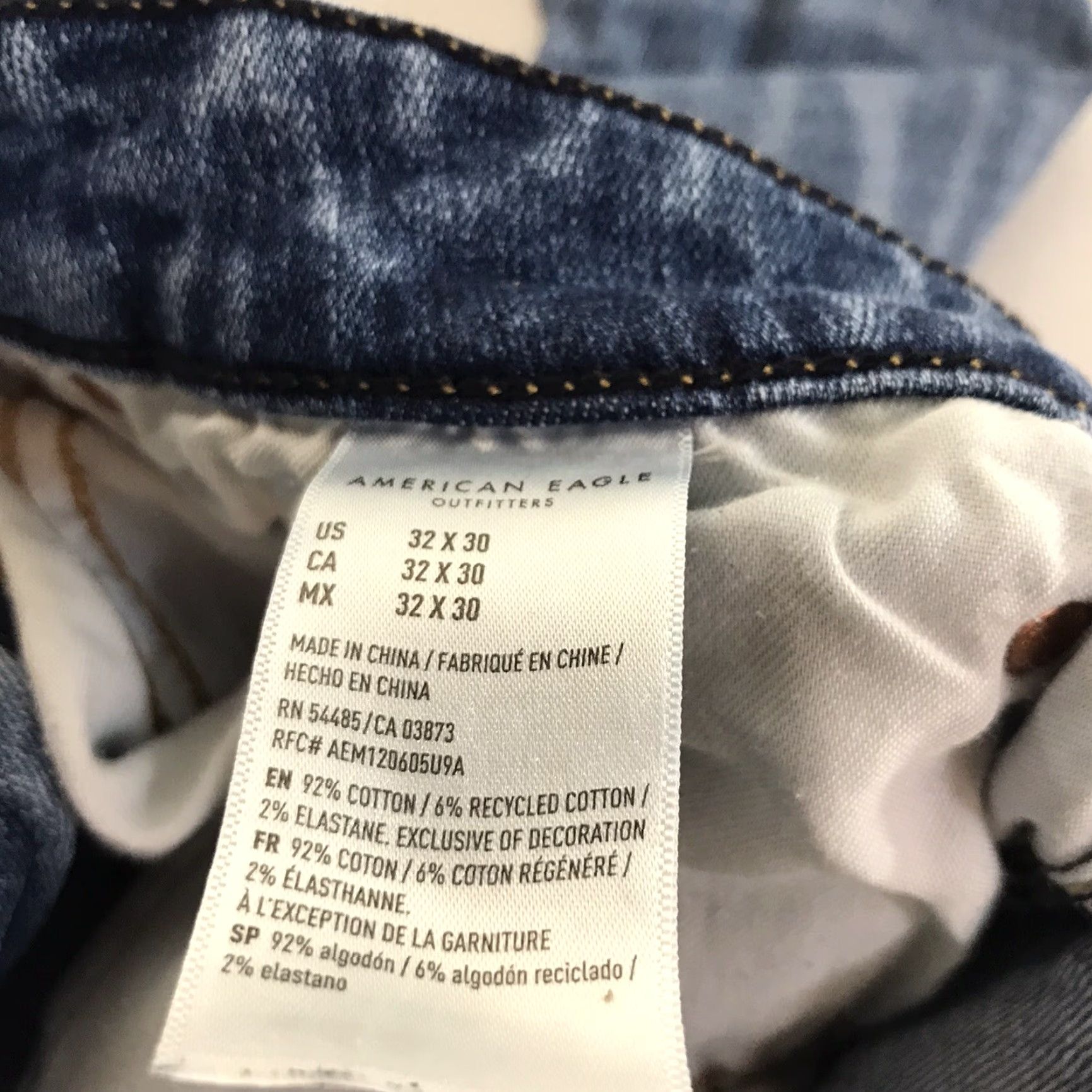 American Eagle Outfitters American Eagle Outfitters Slim Straight Jeans Mens 32x30 Blue Light Wash 5-Pocket Stains Size US 32 / EU 48 - 5 Thumbnail