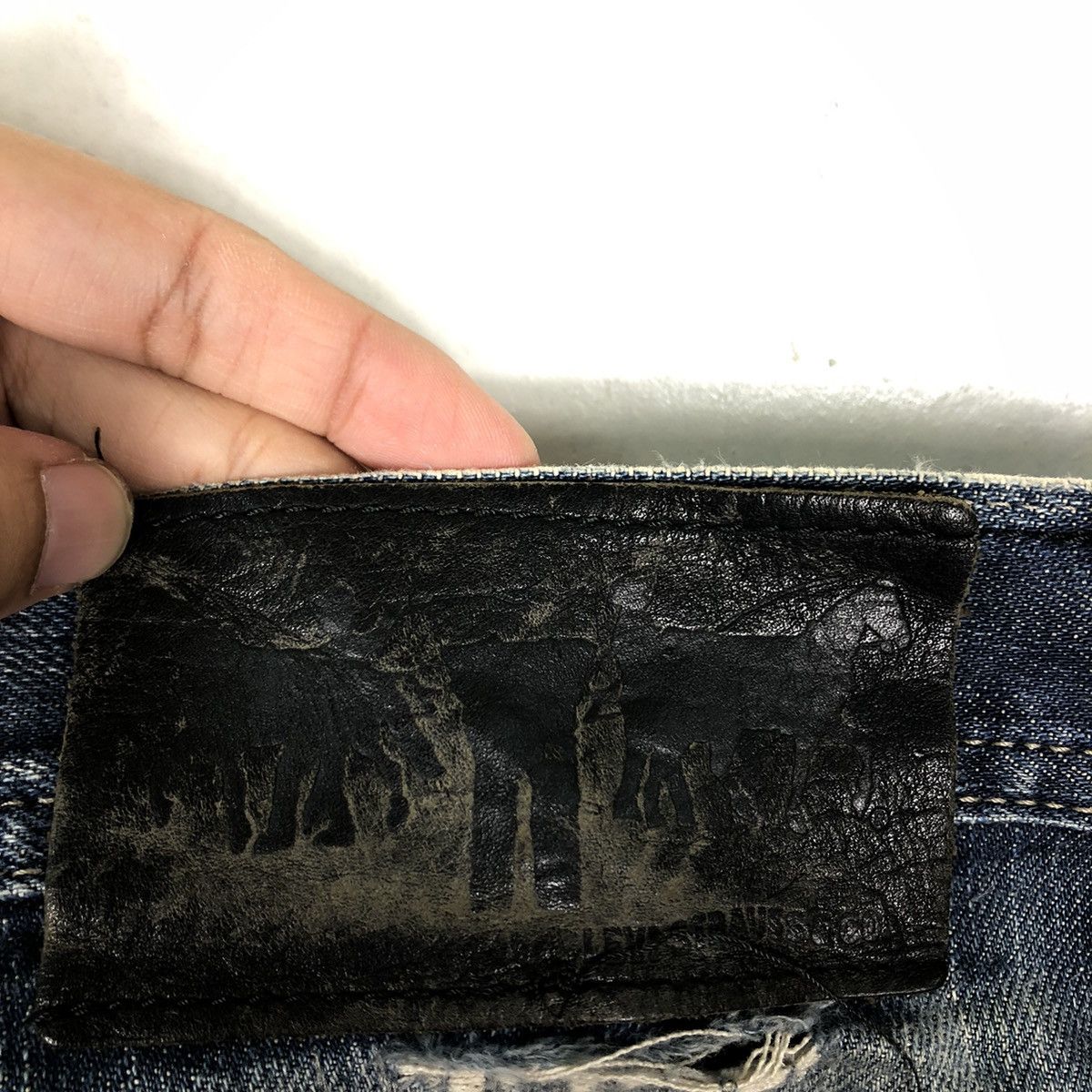 Levi's 🔥90’s Rare Distressed Denim Jeans Levi’s Kanye Design Size US 34 / EU 50 - 15 Thumbnail