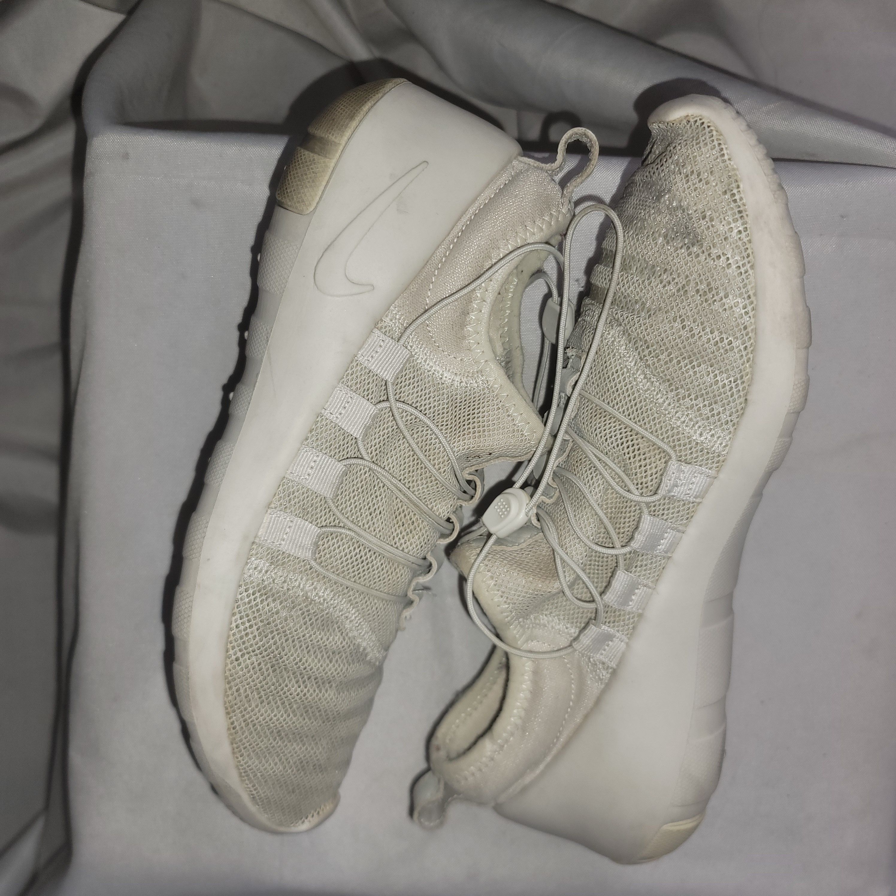 Nike Paaya QS 'Light Bone' Size US 8.5 / EU 41-42 - 3 Thumbnail