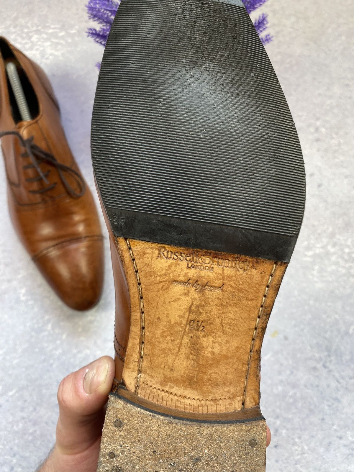 Russell & Bromley Russel and Bromley Men’s Brown Leather Brouge Size 9.5 Size US 9.5 / EU 42-43 - 20 Thumbnail
