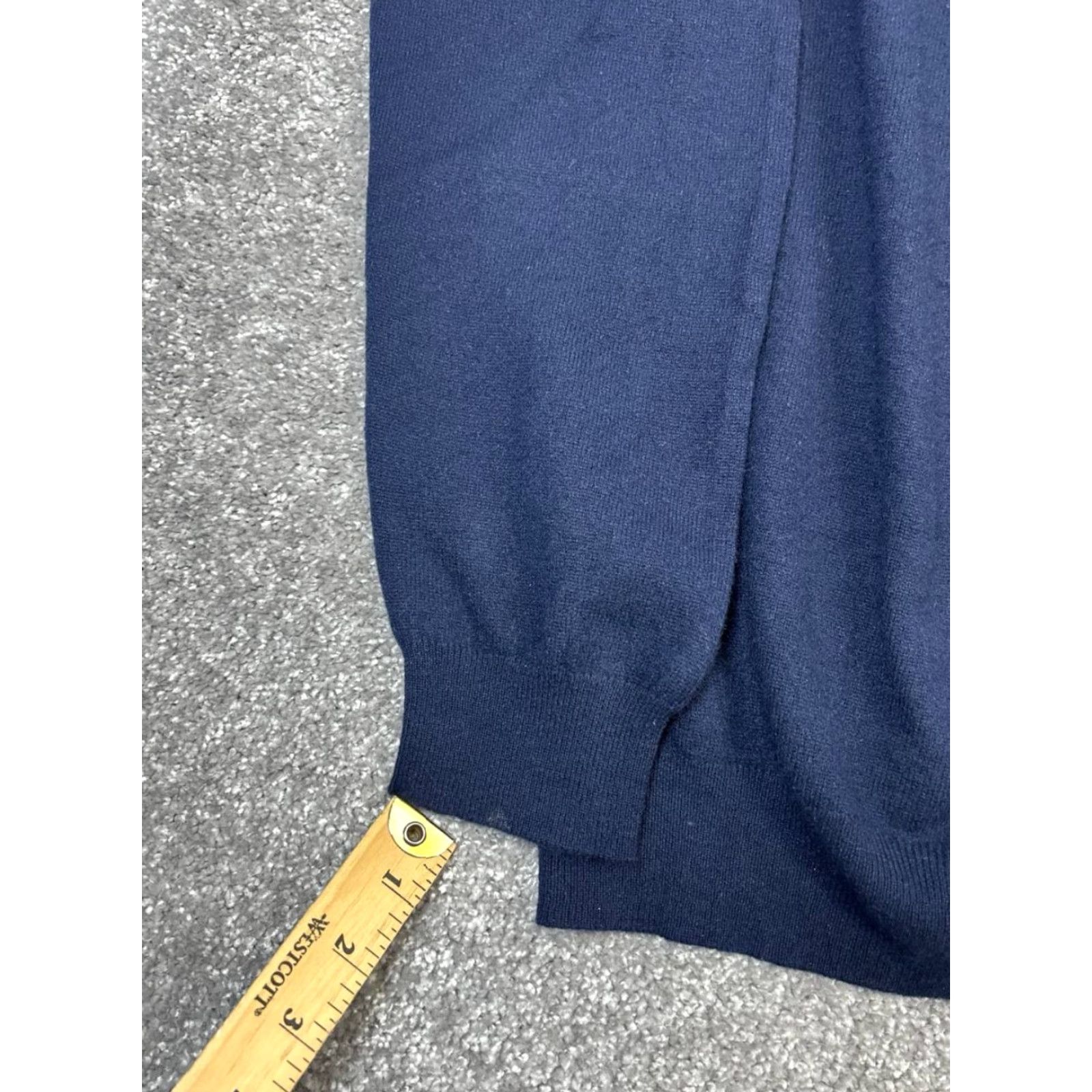 Vintage VINTAGE Drakes Sweater Mens Medium Blue Cashmere Knit Turtleneck Pullover Winter Fall Solid Size US M / EU 48-50 / 2 - 6 Thumbnail