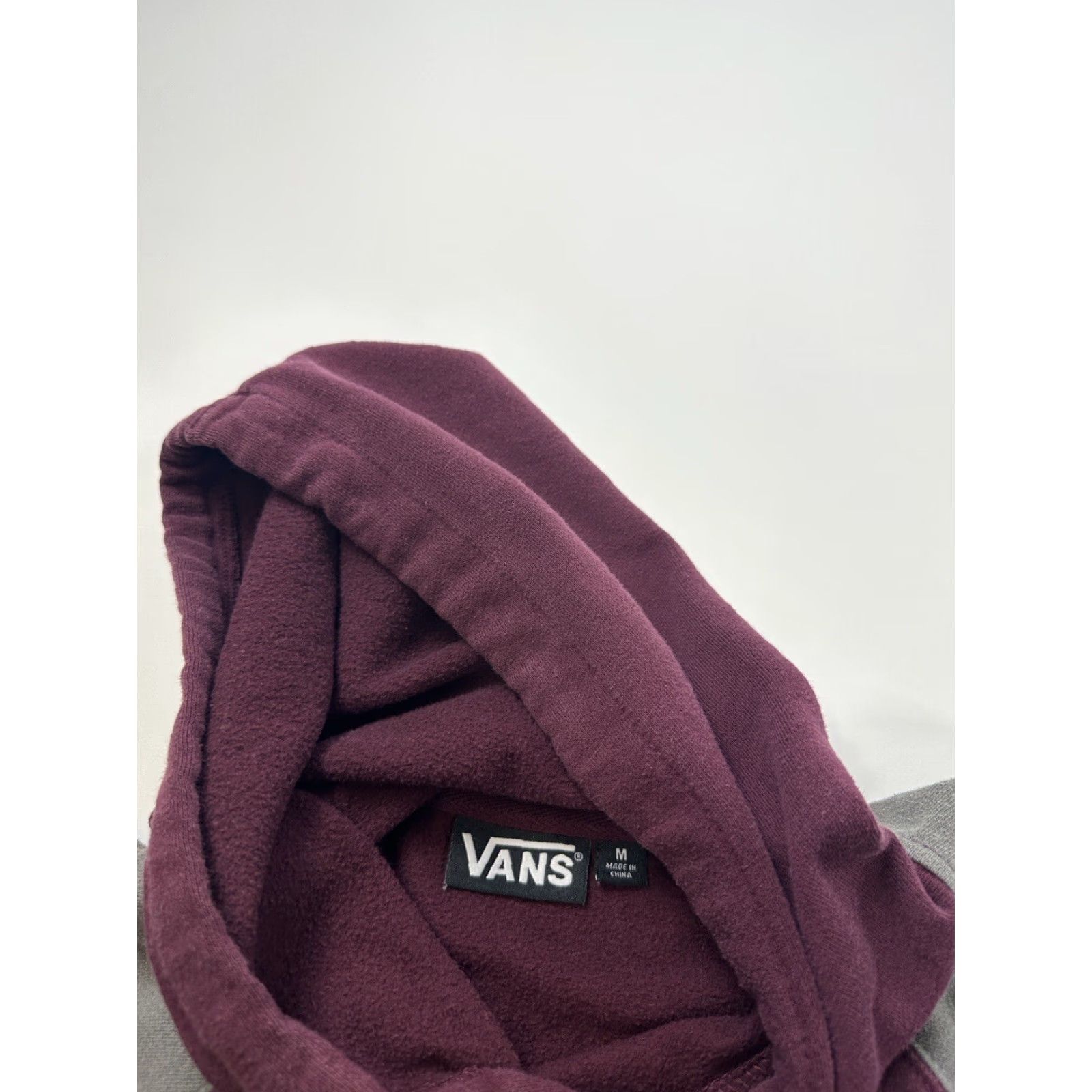 Vans Vans Hoodie Sweatshirt Men’s M Red Gray Colorblock Logo Long Sleeve Size US M / EU 48-50 / 2 - 4 Thumbnail