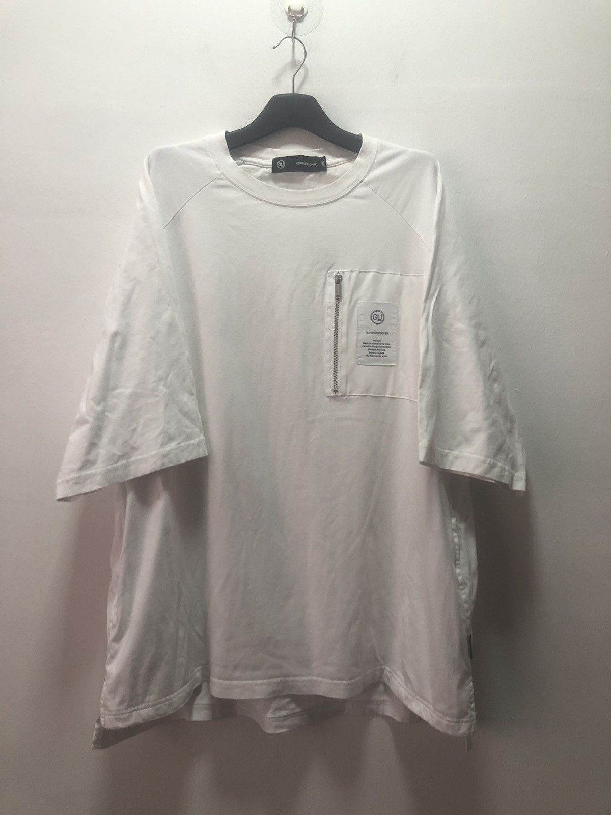 Undercover GU X UNDERCOVER T Shirt Pocket Zip Size US XXL / EU 58 / 5 - 1 Thumbnail