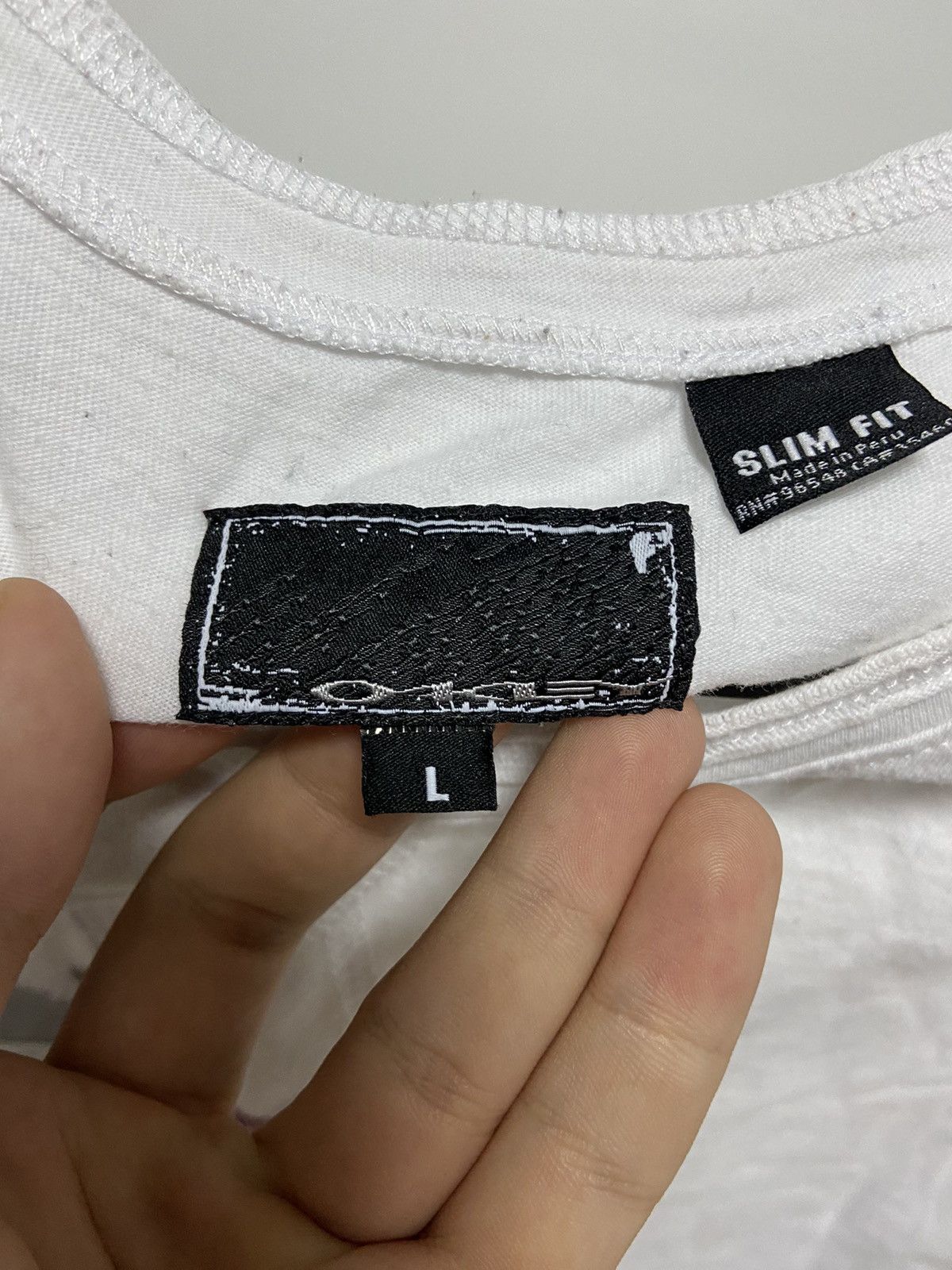 Oakley × Vintage Oakley T Shirt Vintage Big Logo Gorpcore Street Style Y2K Size US L / EU 52-54 / 3 - 5 Thumbnail