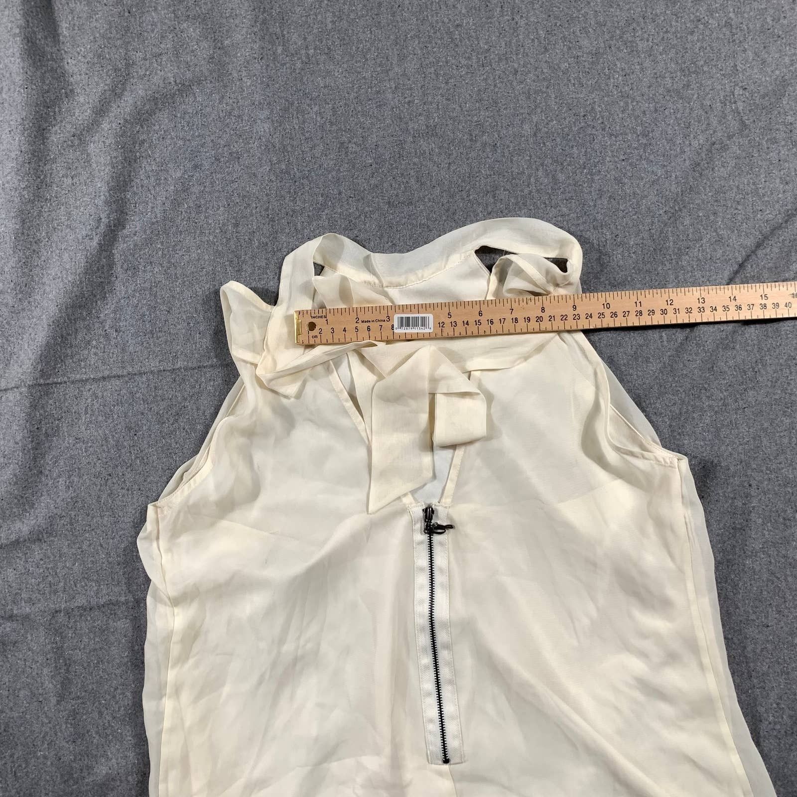 Guess GUESS Tops Blouse Women Large Sleeveless Size L / US 10 / IT 46 - 3 Thumbnail