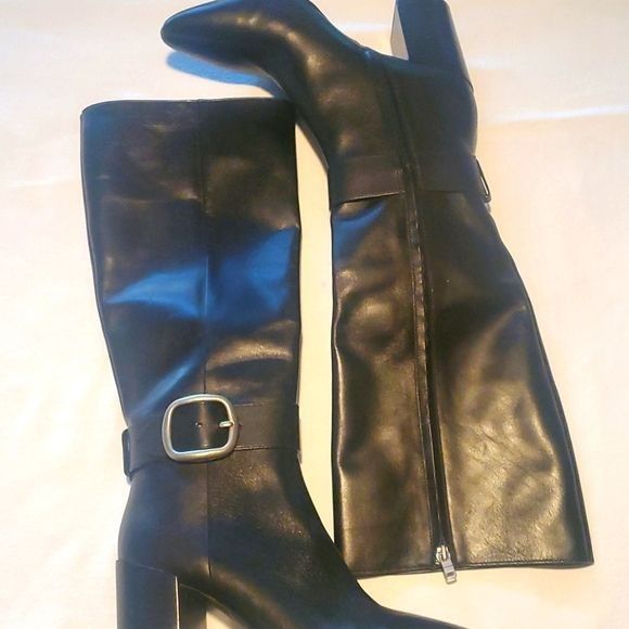 Coach Coach Evelyn Tall Zippered Black Leather ~4" Heeled Sz. 9.5 Size US 9.5 / IT 39.5 - 4 Thumbnail