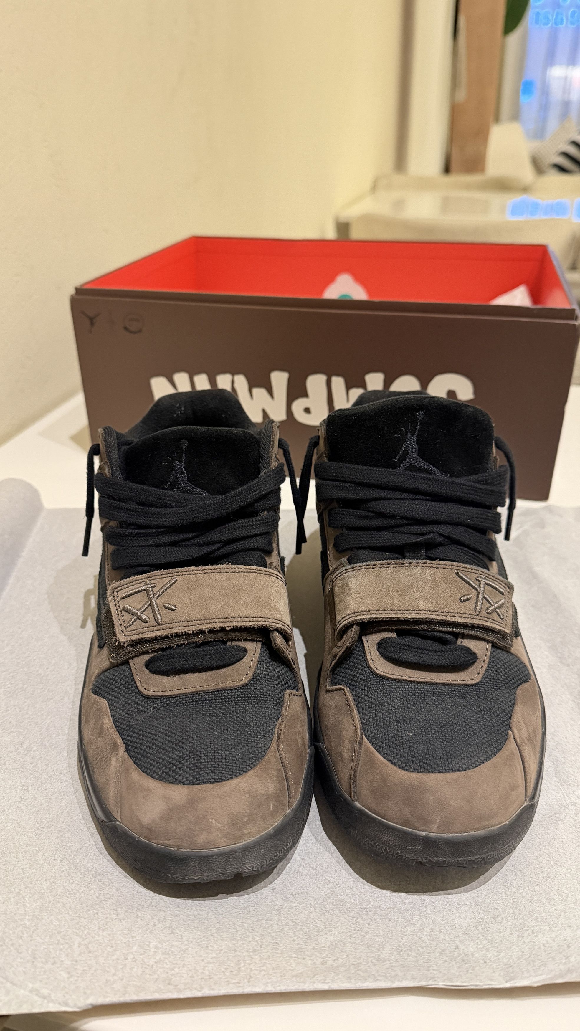 Jordan Brand × Travis Scott Jumpman jack dark mocha Size US 7.5 / EU 40-41 - 2 Thumbnail