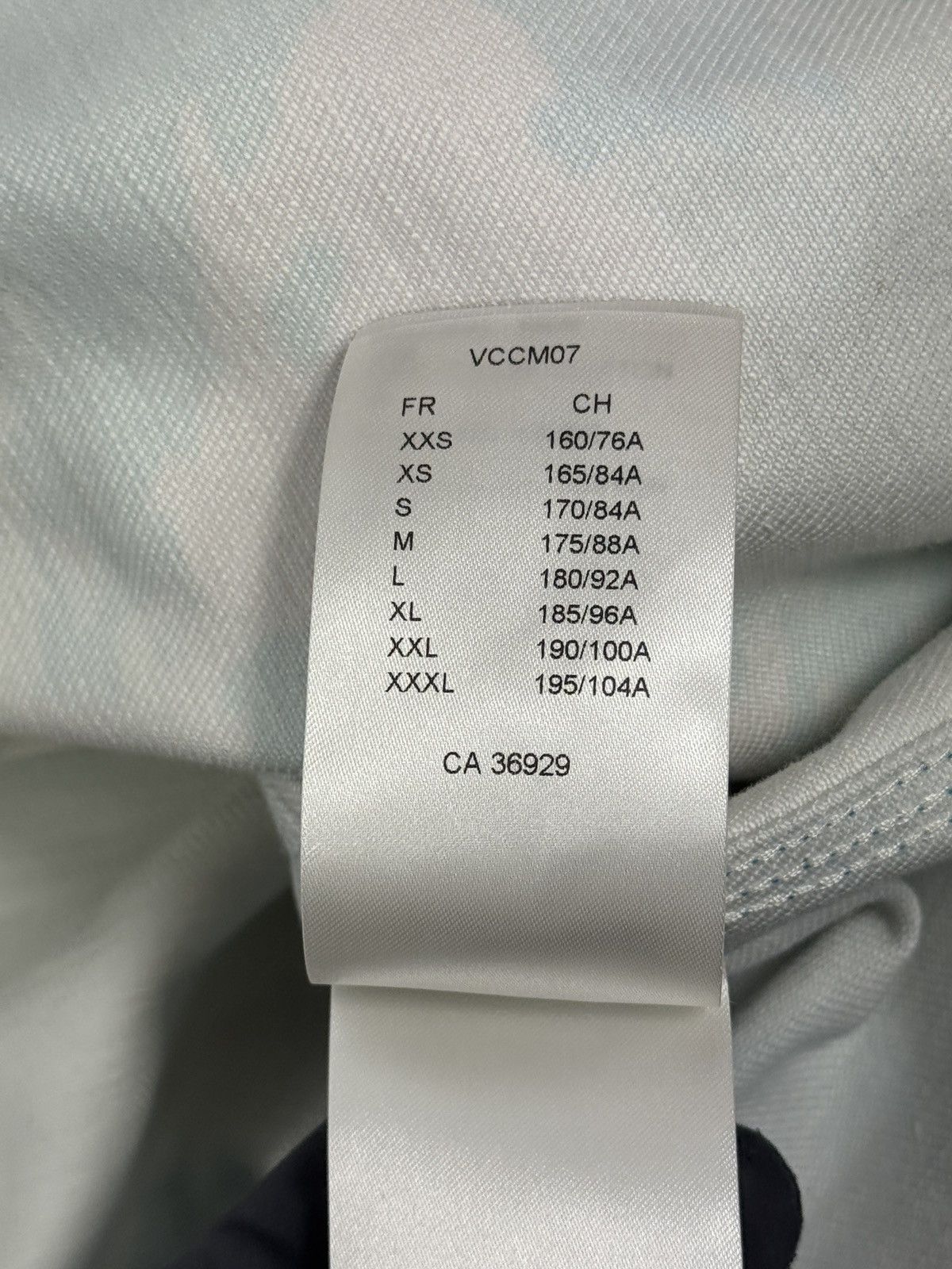 Louis Vuitton LANDSCAPE SHORT SLEEVE DENIM OVER SHIRT SS23 Size US XL / EU 56 / 4 - 14 Thumbnail