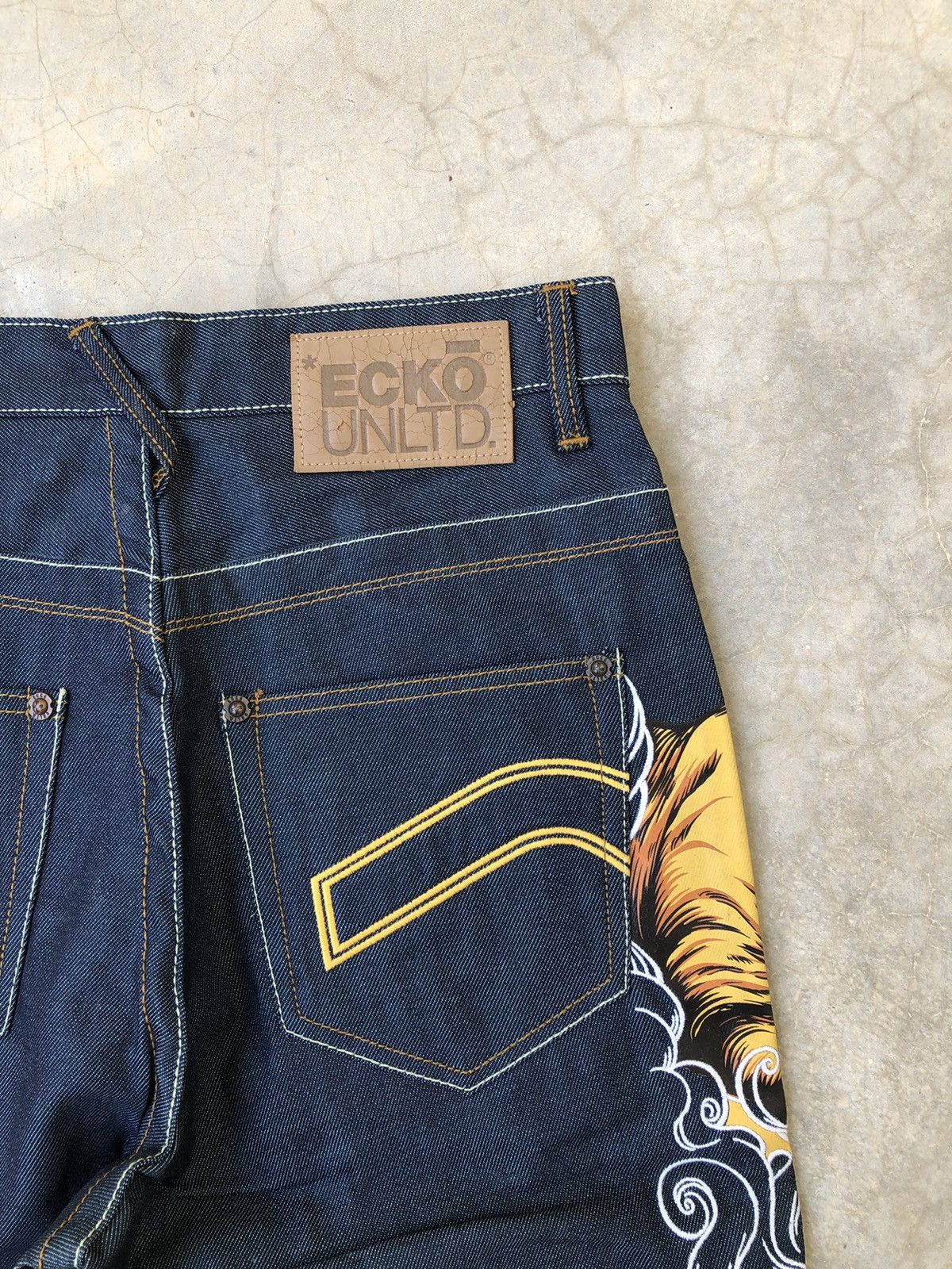 Y2K Ecko Sexy Ladies Baggy Fit Jeans