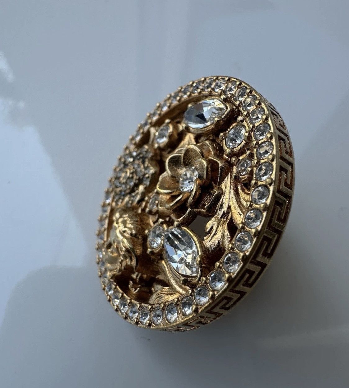 Versace Versace Ring Crystals Flowers Gold Medusa! Size ONE SIZE - 4 Thumbnail