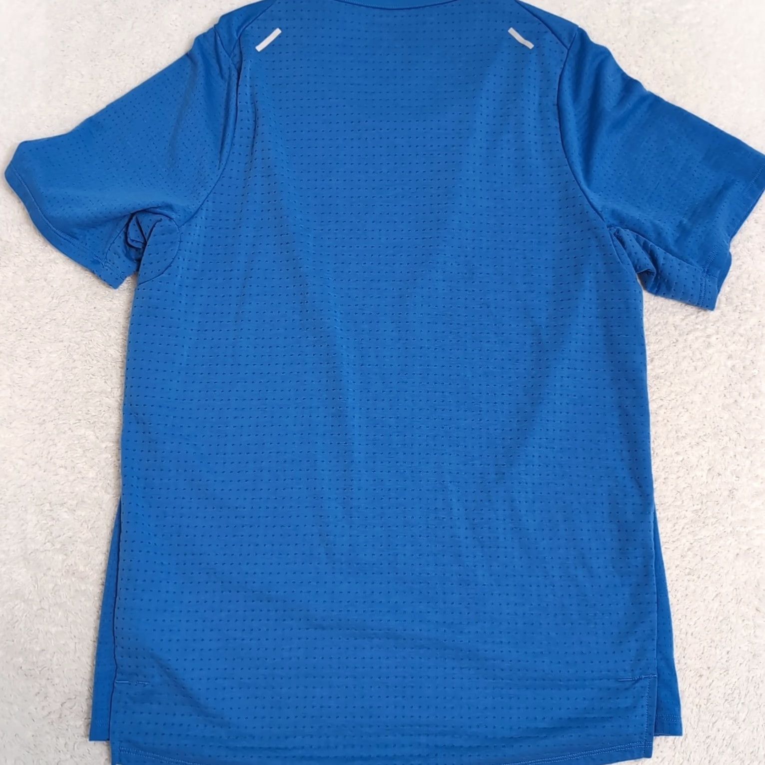 Nike Nike Dri-FIT Rise 365 Mens Shirt Long Sleeve Blue Size US S / EU 44-46 / 1 - 6 Thumbnail