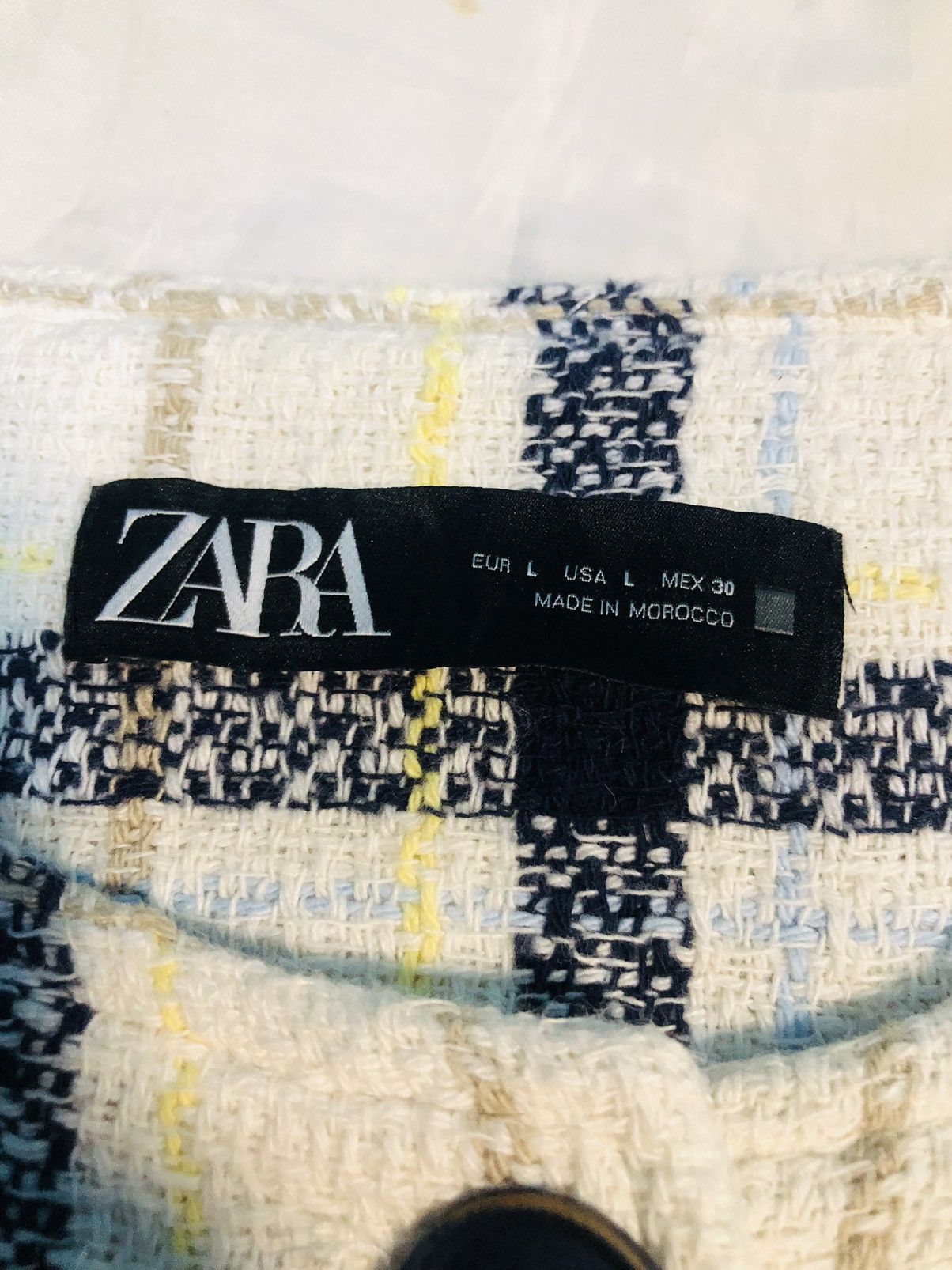 Zara Zara Buttoned Sweatshirt(16) Size L / US 10 / IT 46 - 4 Thumbnail