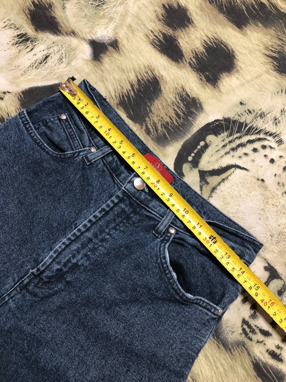 Valentino Luxury Valentino Streetwear Denim Jeans Size 31 Size US 31 - 14 Thumbnail