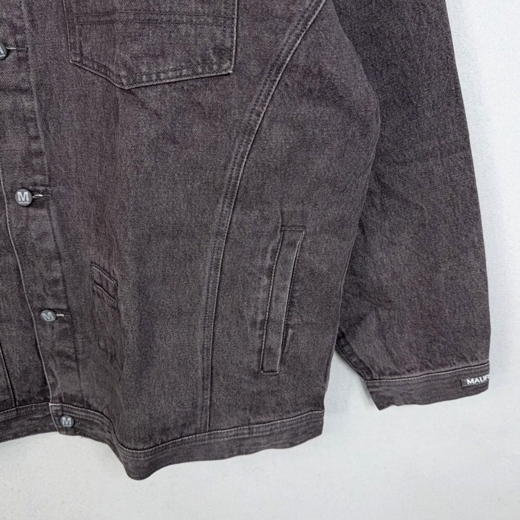 Vintage VINTAGE Maurice Malone MoJeans Jacket Mens 4XL Gray Denim Varsity 90s Mens Size US 39 - 3 Thumbnail