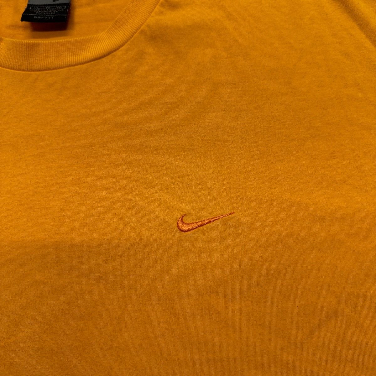 Nike Vintage Y2K Nike Silver Tag Sri Fit Blank Swoosh Shirt XL Size US XL / EU 56 / 4 - 3 Thumbnail