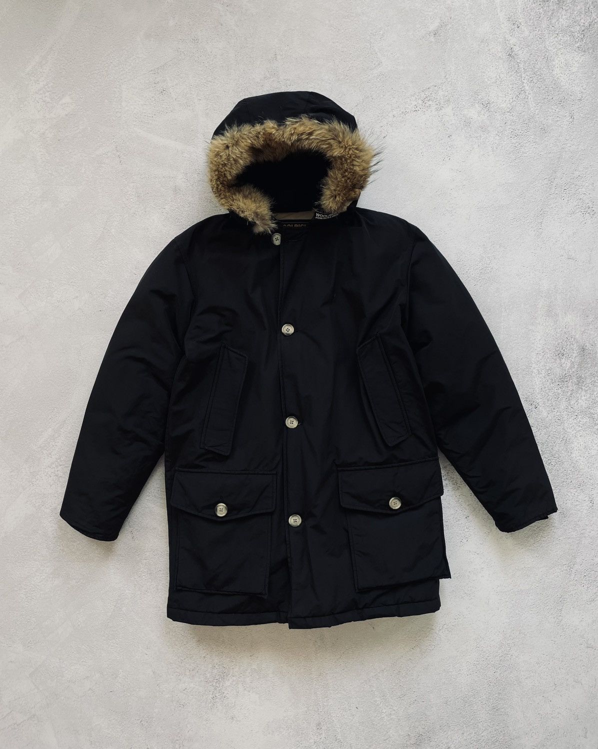 Woolrich Woolen Mills Woolrich Mens Black Fur Hooded Parka Jacket Size US S / EU 44-46 / 1 - 1 Thumbnail