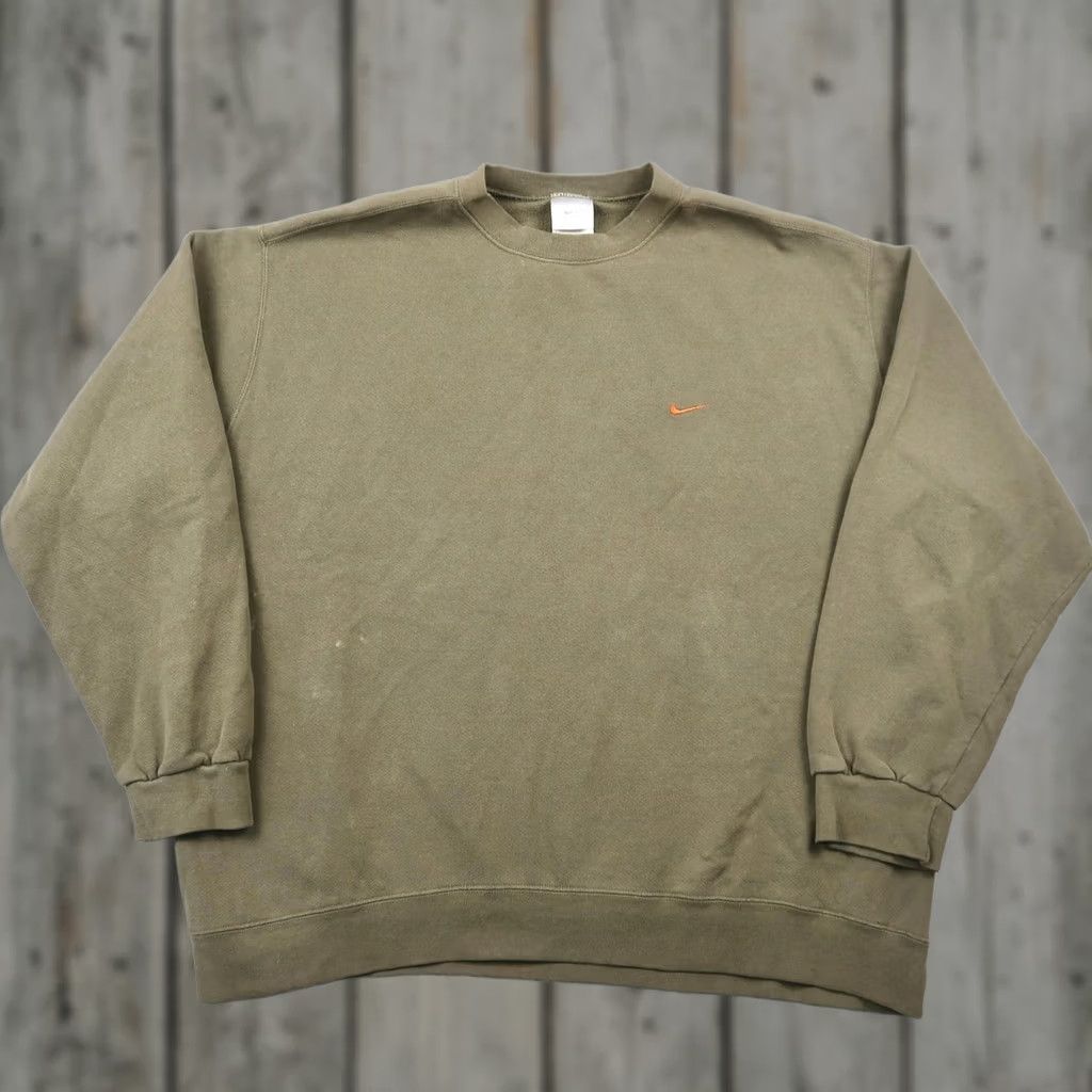 Nike VINTAGE Nike Mens Crewneck Sweatshirt XXL Olive Green Mini Swoosh Pullover Size US XXL / EU 58 / 5 - 1 Thumbnail