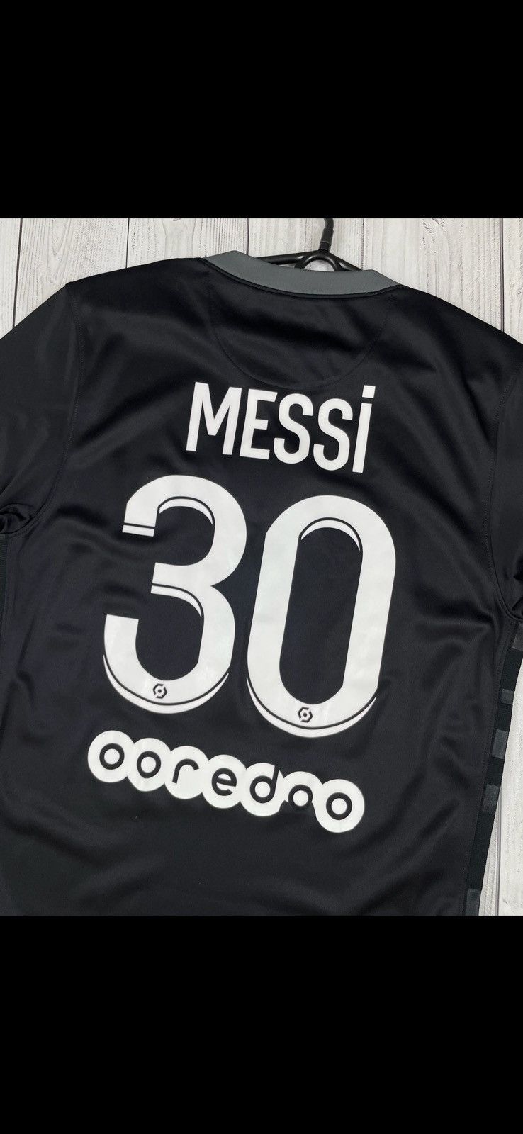 Nike Nike x paris PSG soccer jersey 30 Messi rare black size S Size US S / EU 44-46 / 1 - 6 Thumbnail
