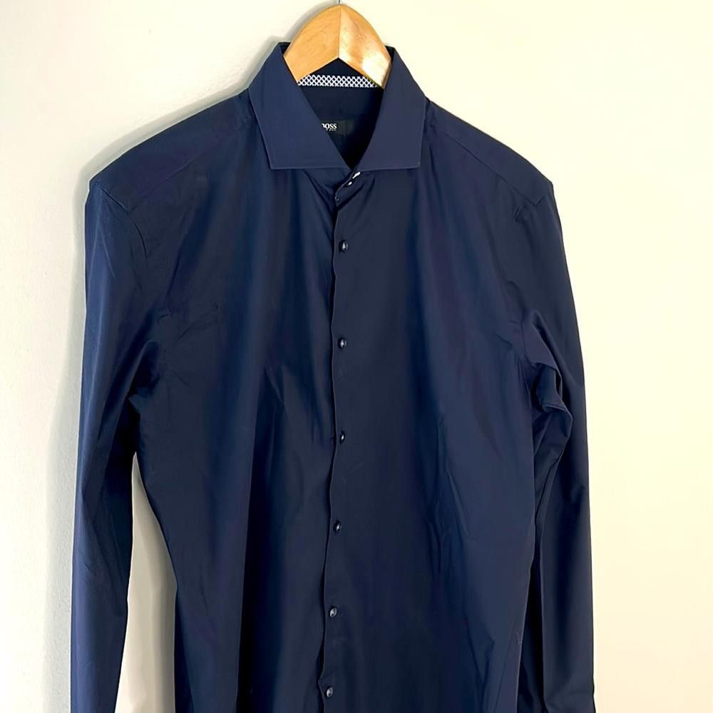 Hugo Boss Slim fit shirt - BOSS-size 15.5-Dk Navy-100% Ctn Size 38R - 2 Thumbnail