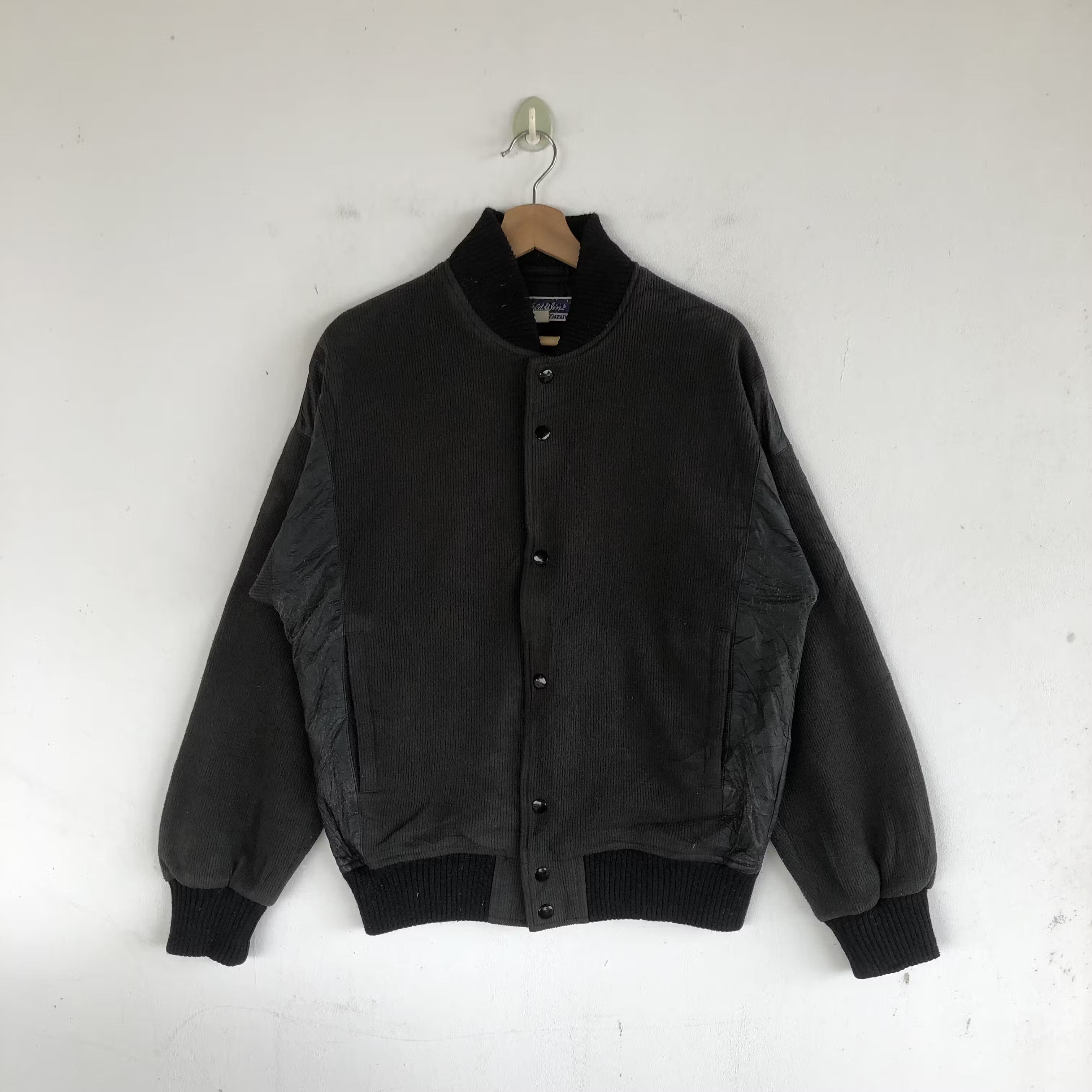 Mizuno × Vintage Vintage Mizuno Varsity Jackets Japanese Wool Jacket Size US L / EU 52-54 / 3 - 1 Thumbnail