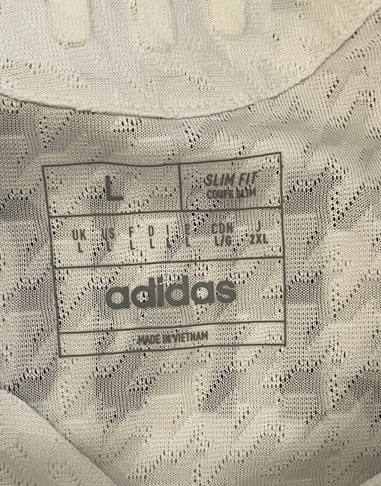 Adidas Authentic Real Madrid JUDE BELLINGHAM 2024/25 home jersey Size US L / EU 52-54 / 3 - 4 Thumbnail
