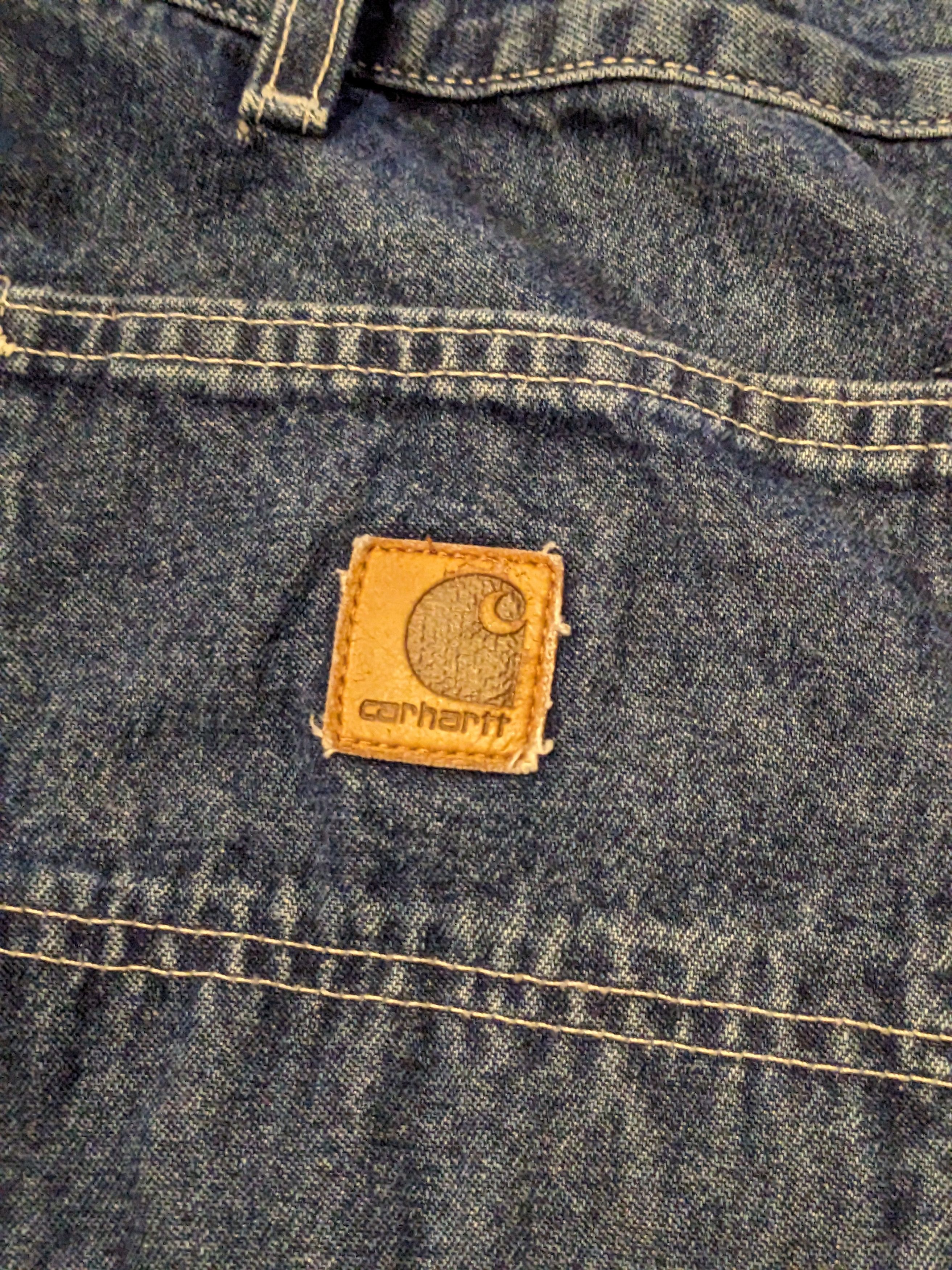 Carhartt × Vintage Vintage Carhartt Dungaree Fit B13 DST 38 x 32 Denim Jeans Size US 38 / EU 54 - 2 Thumbnail