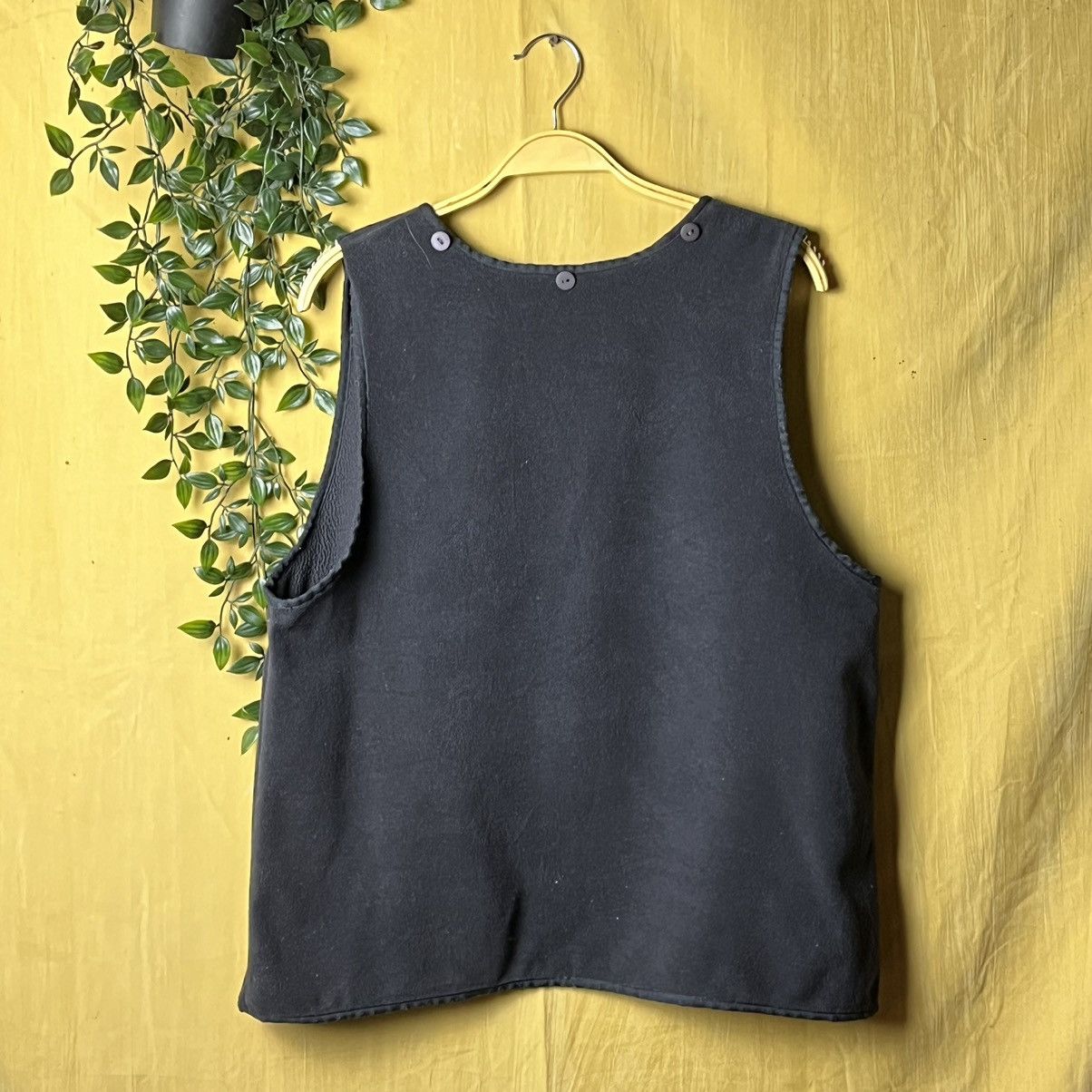 Issey Miyake × Pleats Please Issey Miyake Pleats Please Issey Miyake Button flecce sleeveles Size US M / EU 48-50 / 2 - 2 Thumbnail