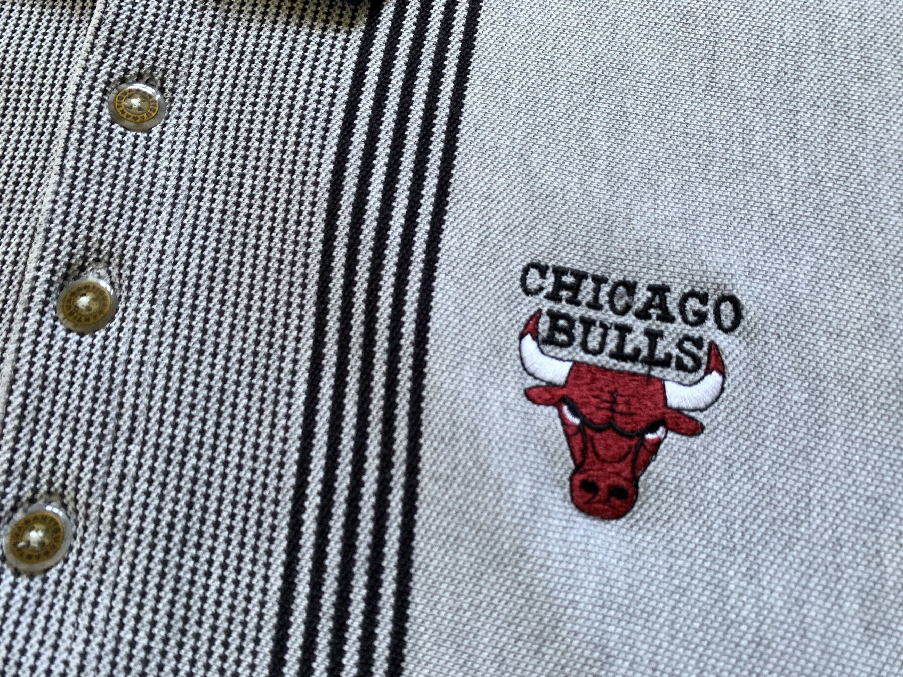 Antigua Vintage Antigua Chicago Bulls Stripe Cotton Long Polo Size US XL / EU 56 / 4 - 5 Thumbnail