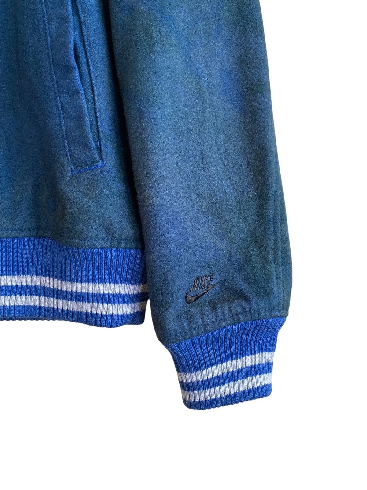 Nike Very Rare Vintage Nike Football Brasil Wool Varsity 2000s Size US L / EU 52-54 / 3 - 8 Thumbnail