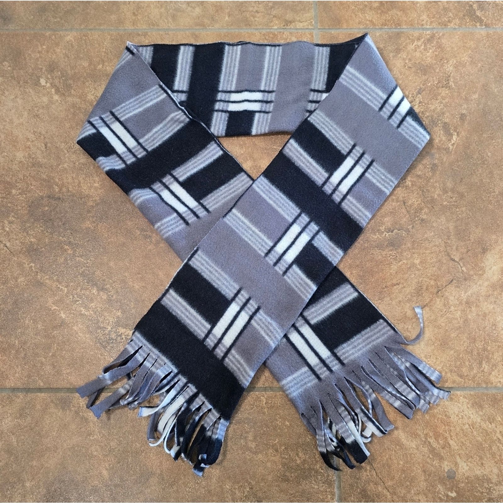 Other Grey Black Design Fringed Scarf Size ONE SIZE - 1 Thumbnail