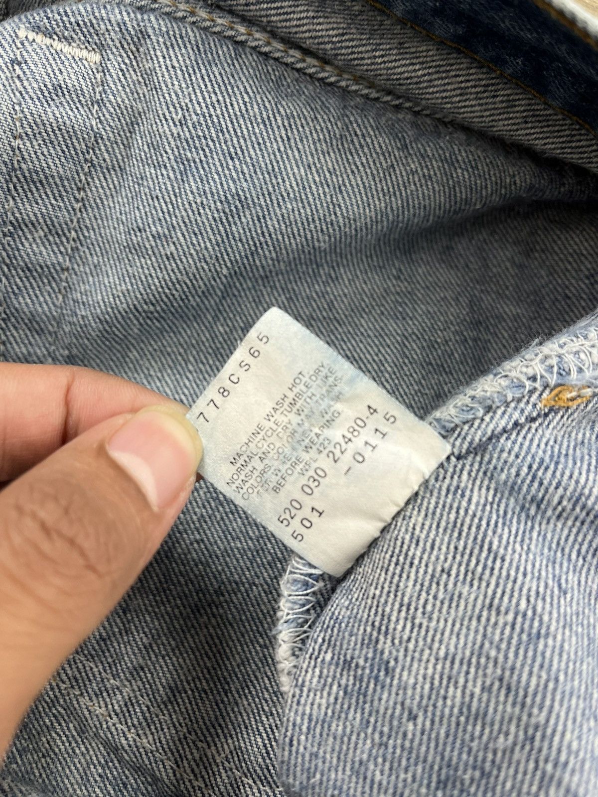 Levi's Vintage Clothing 🇺🇸1990s Vintage Levis 501 33x34 Straight Leg Faded Blue Jeans Size US 33 - 11 Thumbnail