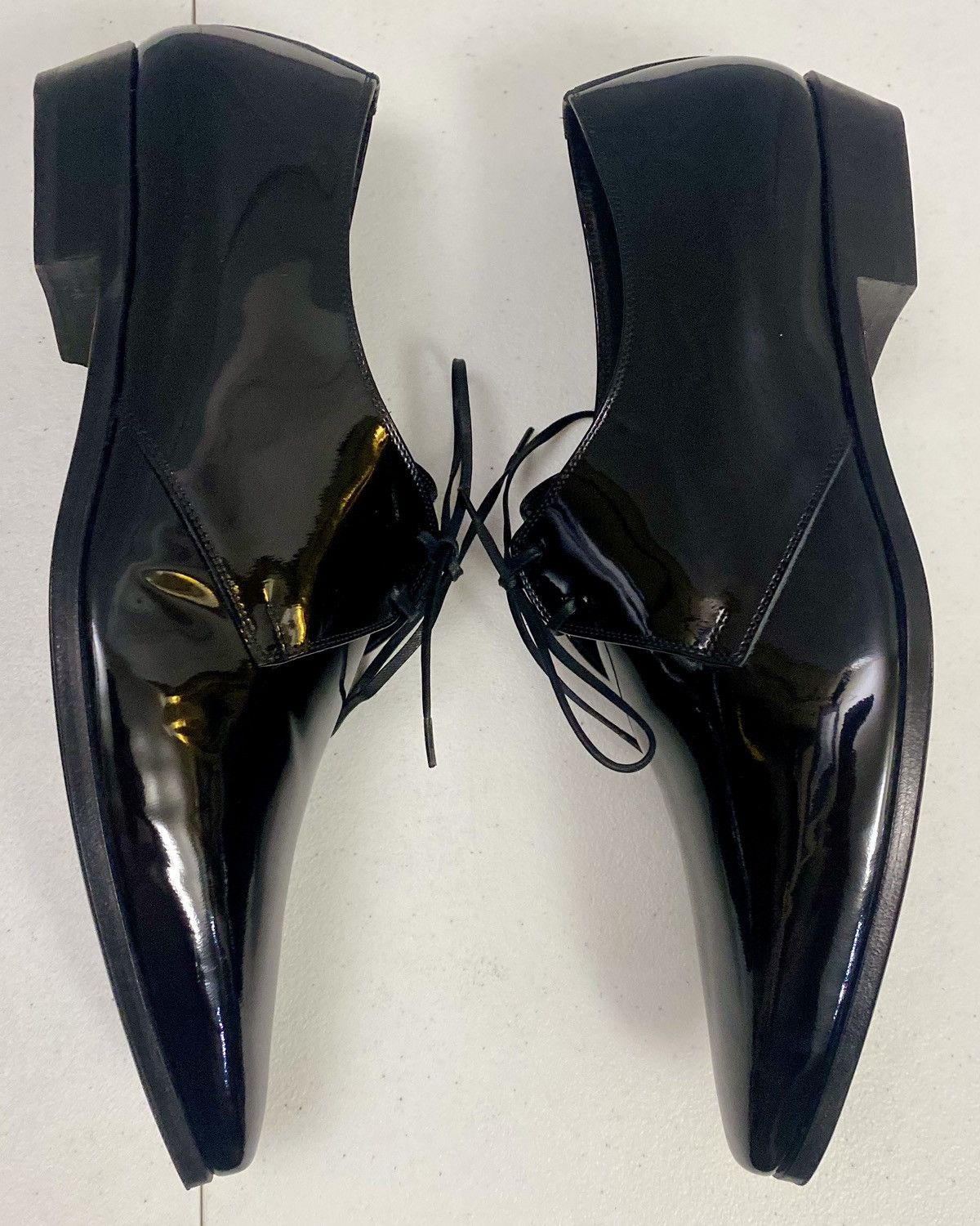 Dior Dior 🇮🇹 Black Patent Calfskin Derby Défilé Show Derby 9 New Size US 9 / EU 42 - 4 Thumbnail
