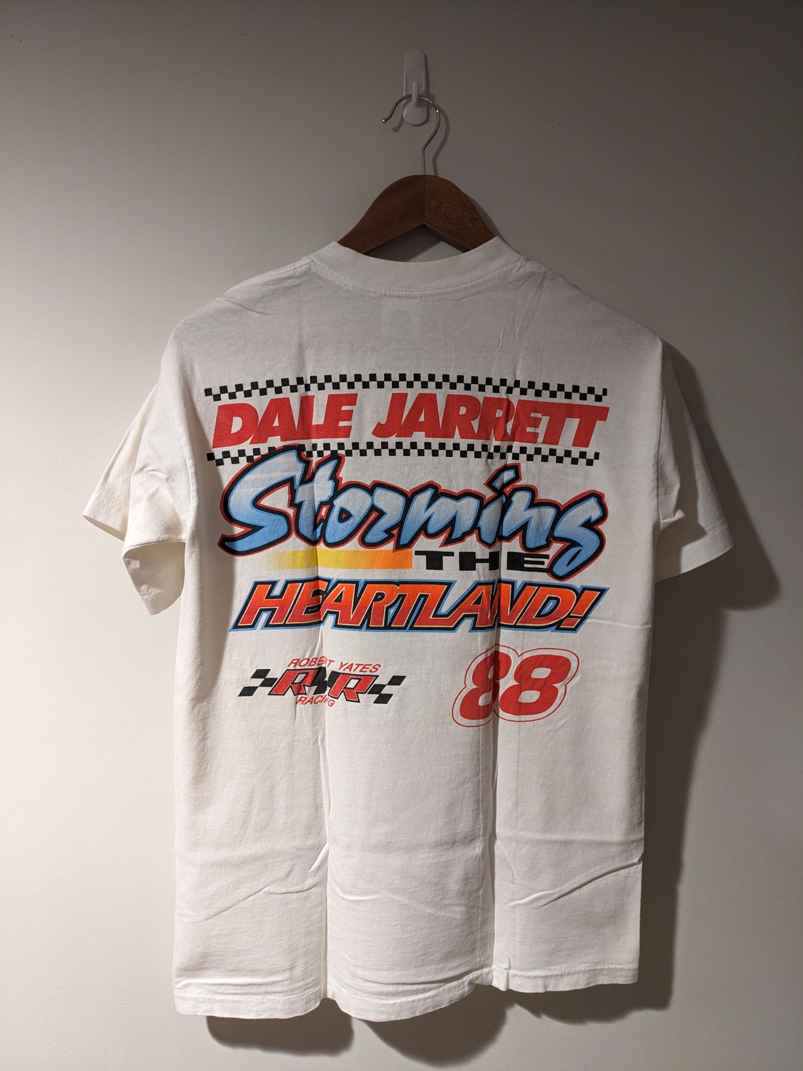 Chase Authentics × NASCAR × Vintage Vintage 90s Dale Jarrett Nascar Storming the T-Shirt Size US M / EU 48-50 / 2 - 8 Thumbnail