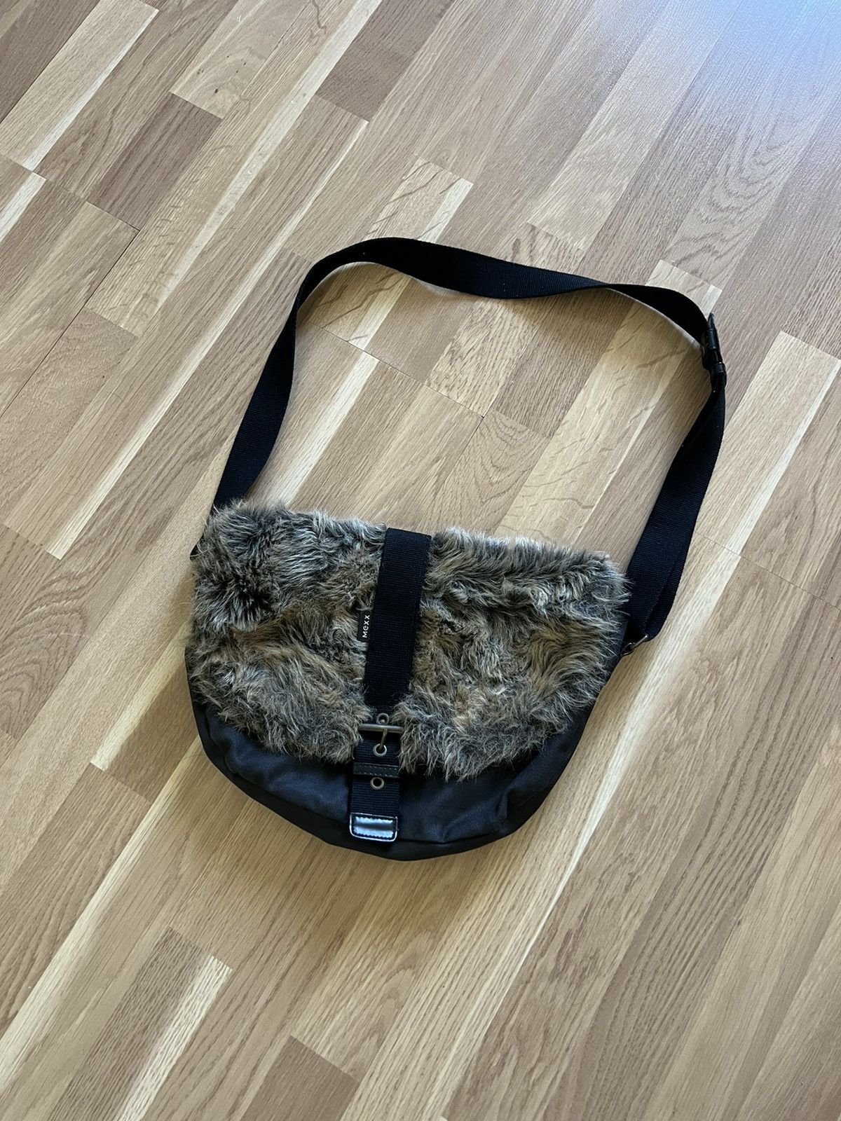 Archival Clothing x If Six Was Nine Vintage Le Grand Bleu Style Faux Fur Messenger Bag 90's in Black