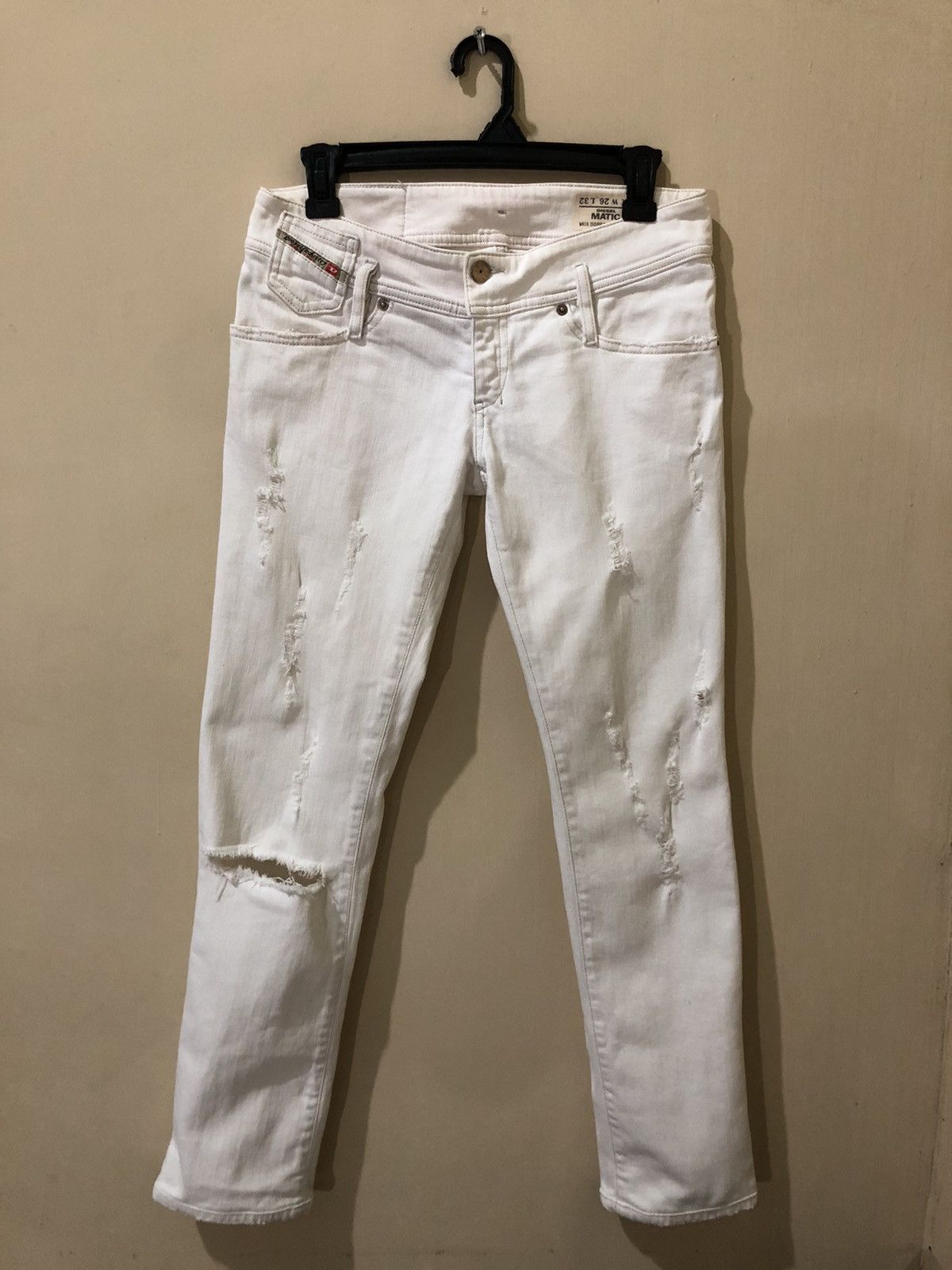 Diesel Diesel Made In Italy Distressed Denim Strech Skinny Jeans Size 26" / US 2 / IT 38 - 1 Thumbnail