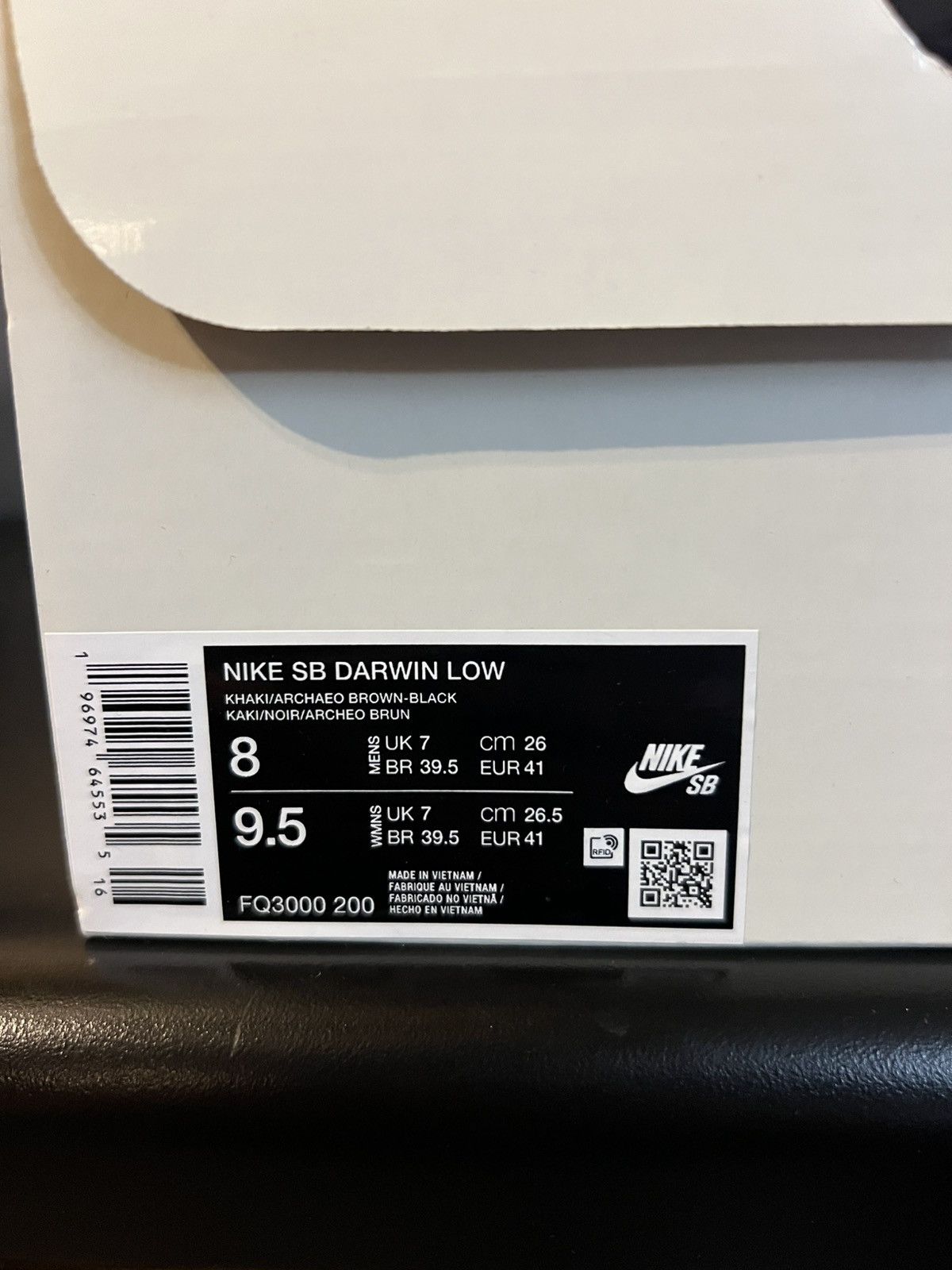Nike × Supreme Nike SB Darwin Low Supreme Desert Camo (Size 8) Size US 8 / EU 41 - 5 Thumbnail