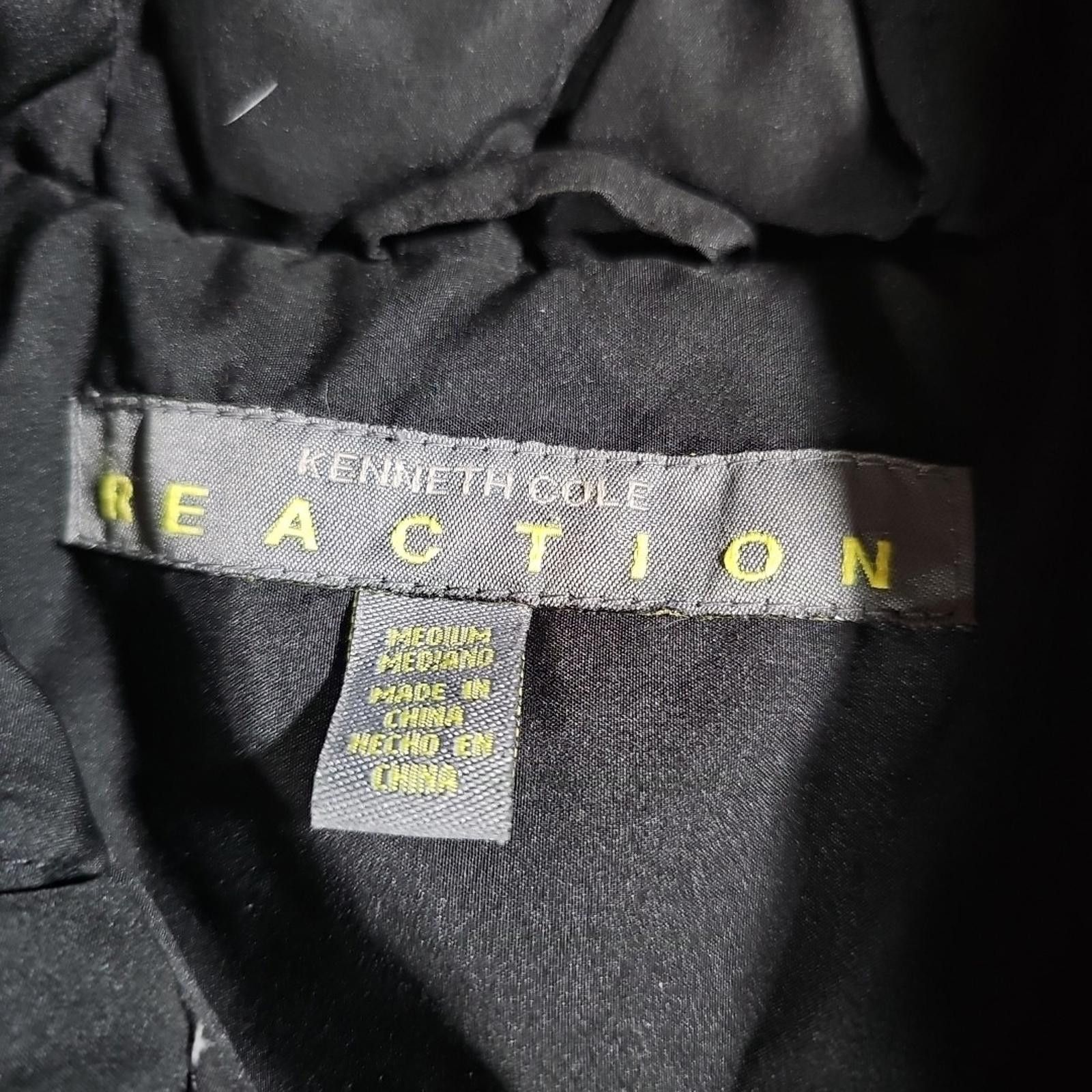 Other Kenneth Cole Reaction Womens M Black Down Puffer Full Zip Size M / US 6-8 / IT 42-44 - 3 Thumbnail