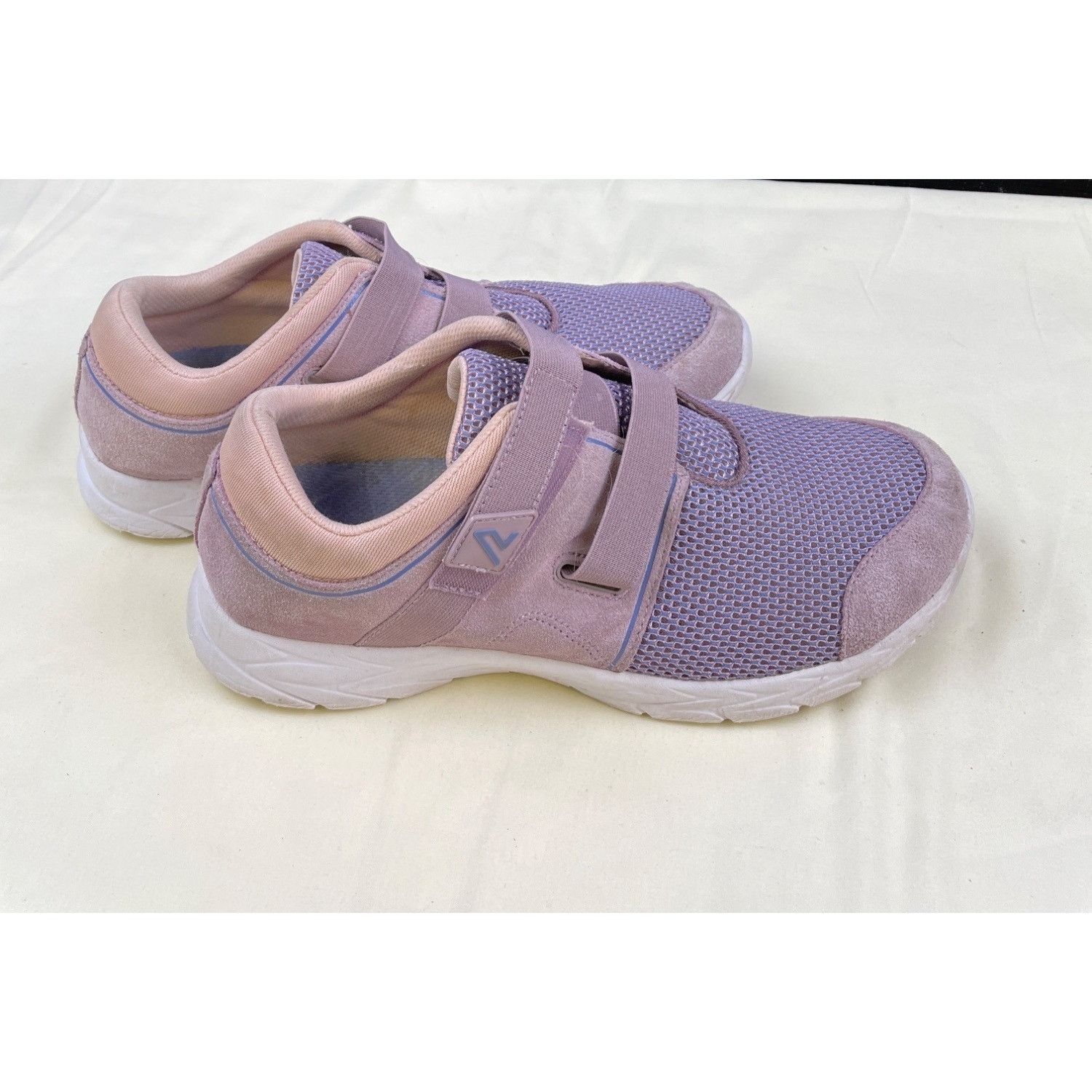 Vionic Vionic Women's Suede/Mesh Purple Shoes/Sneakers SIze 11 SKU Size US 11 / IT 41 - 4 Thumbnail