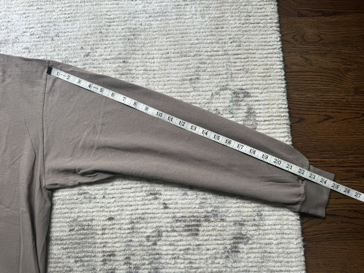 Kanye West Medium Brown Donda Atlanta Listening Event L/S T-Shirt Tan Size US M / EU 48-50 / 2 - 10 Thumbnail