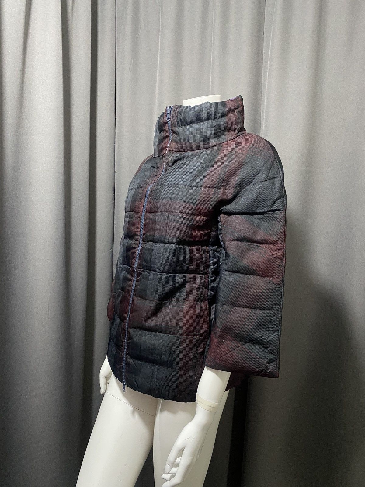 Jil Sander Jil Sander- Reversible Plaid Down Jacket Size S / US 4 / IT 40 - 3 Thumbnail