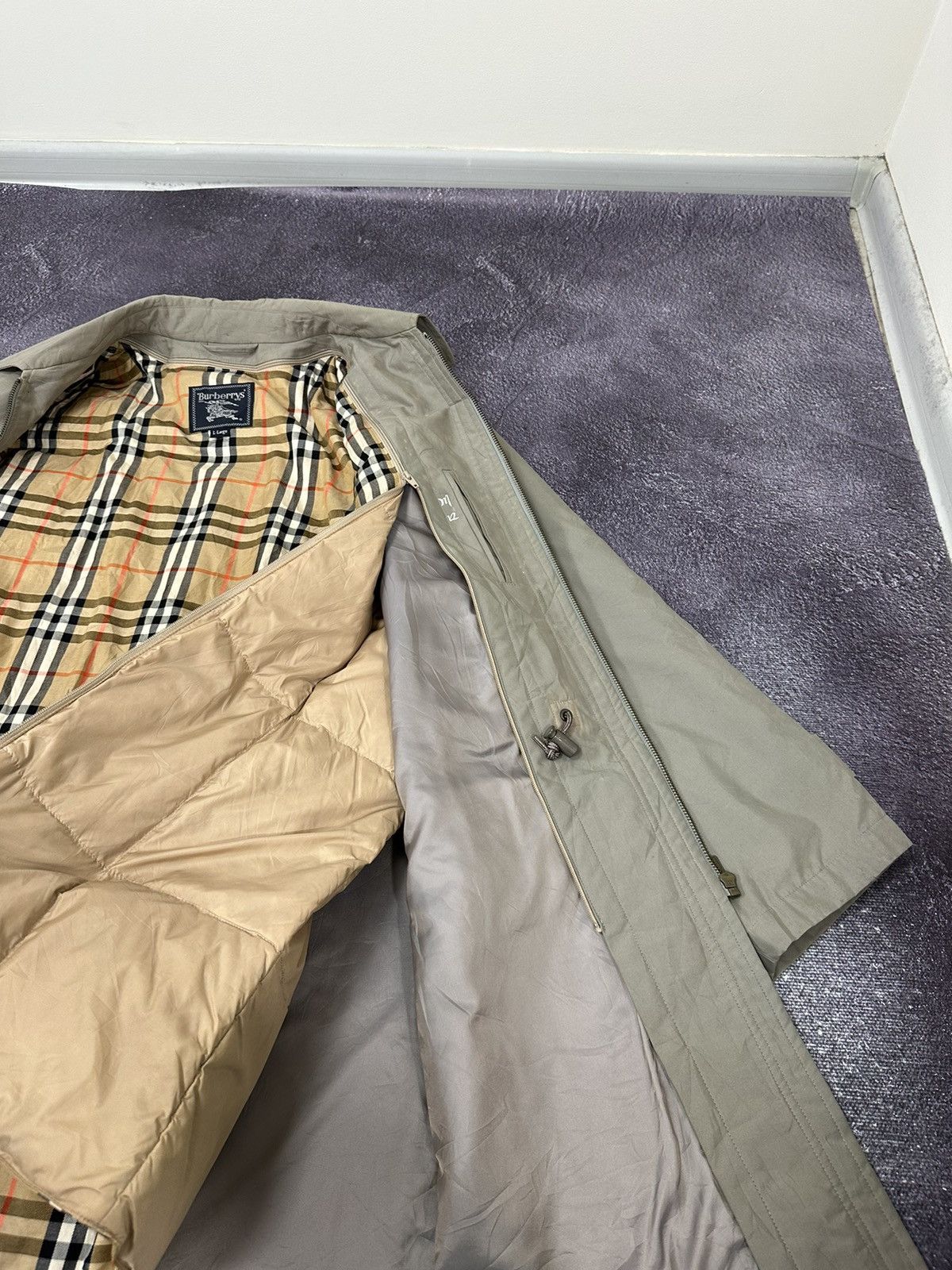 Burberry Vintage Burberry Nova Check Luxury Down Korean Parka Jacket Size US L / EU 52-54 / 3 - 13 Thumbnail