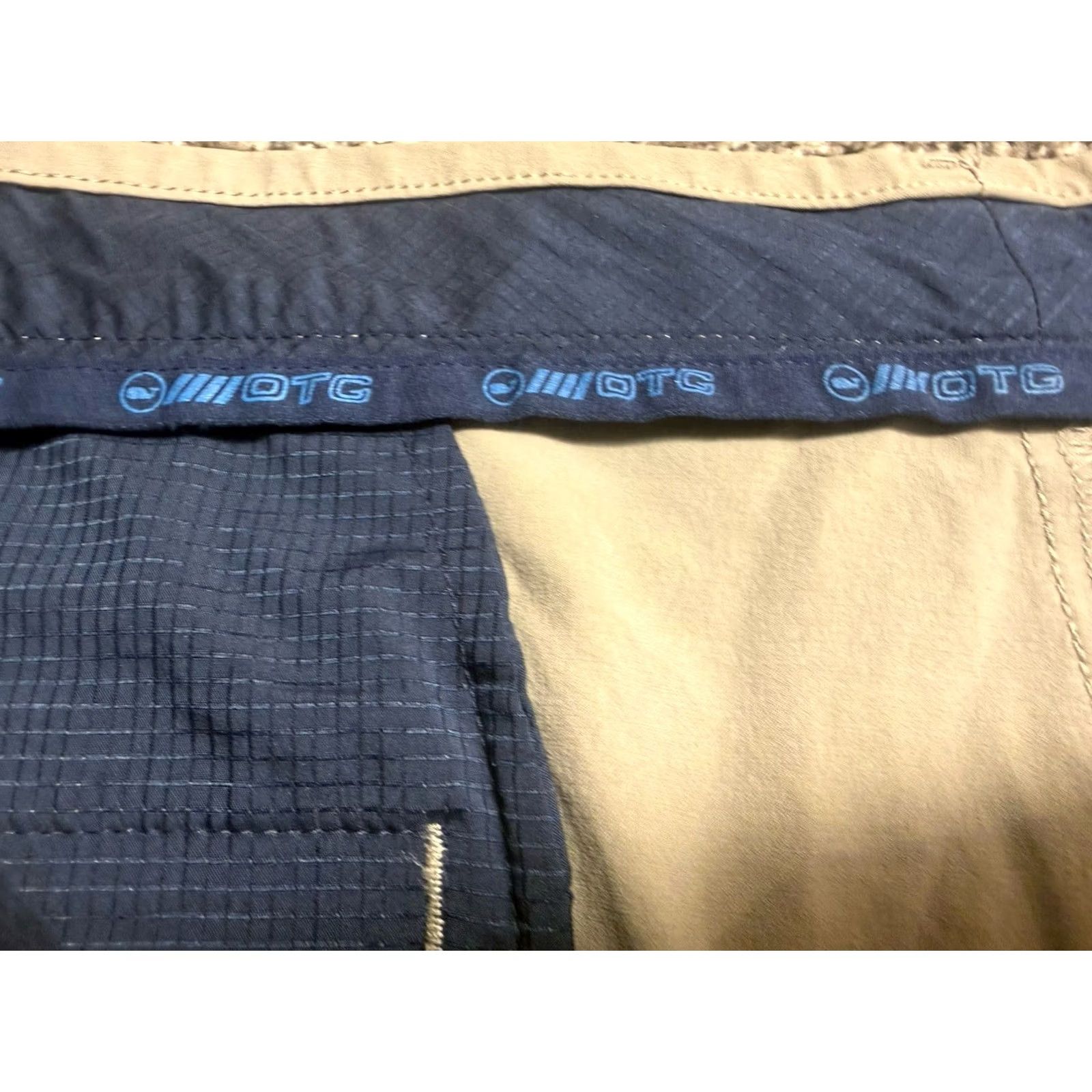 Vineyard Vines Vineyard Vines OTG Shorts Mens 46B Beige Khaki Chino Performance On The Go Gym Golf OTG Mens 46B Beige Khaki Chino Size US 30 / EU 46 - 6 Thumbnail