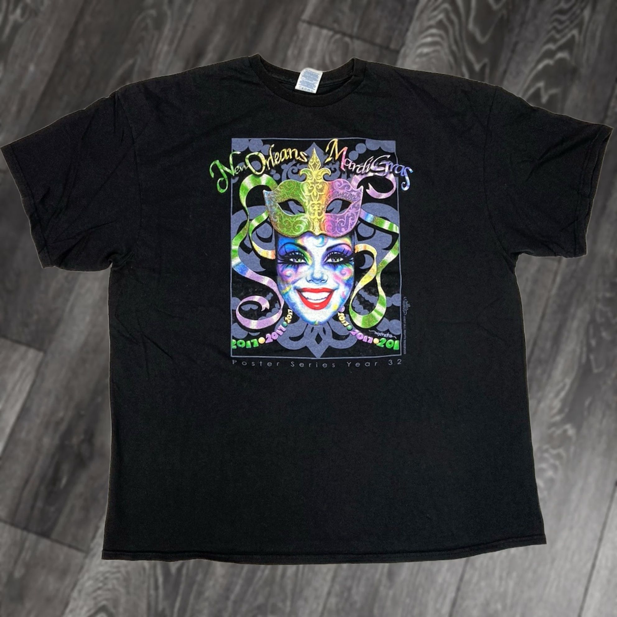 Delta VINTAGE Mardi Gras New Orleans 2017 Poster Series Year 32 Graphic T-shirt Men XXL Size US XXL / EU 58 / 5 - 1 Thumbnail