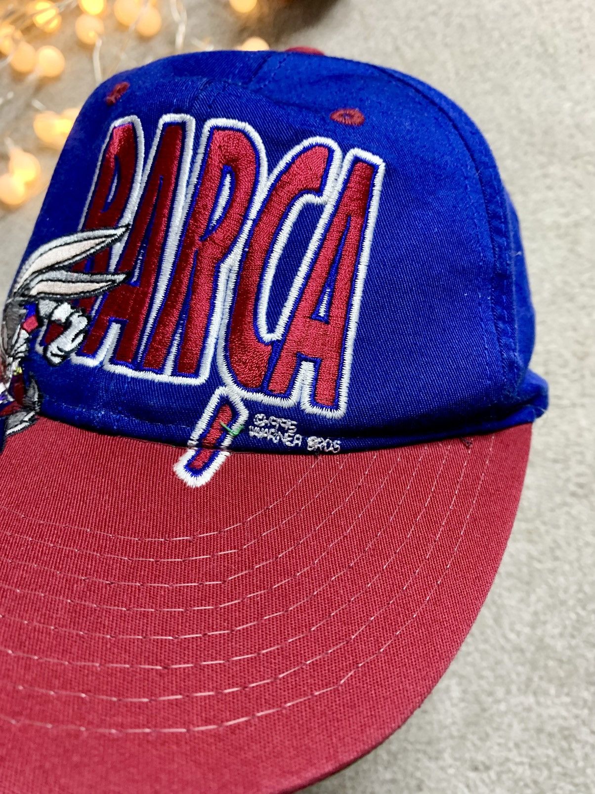 Warner Bros Rare Deadstock Vintage 1995 Bugs Bunny Barcelona Snap Hat Size ONE SIZE - 3 Thumbnail