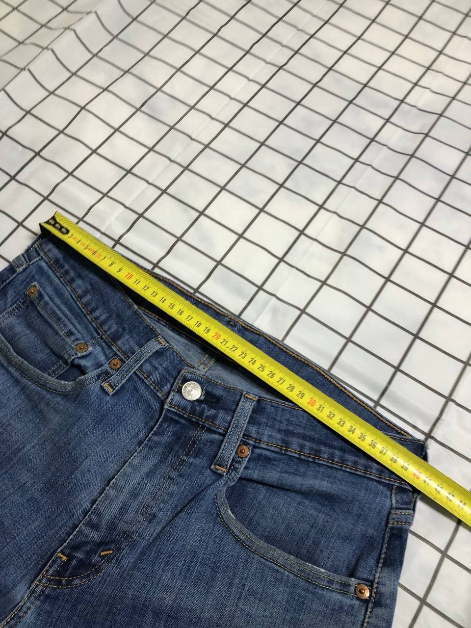 Levi's Levis Mens 502 Straight Jeans Blue Medium Wash Denim Size US 31 - 12 Thumbnail