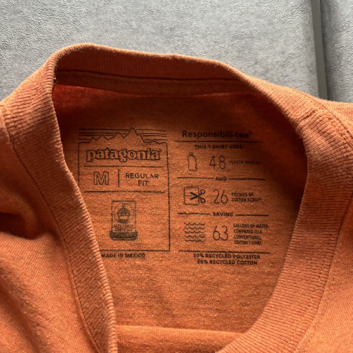 Patagonia Orange Patagonia Men's Responsibili-Tee M Orange Logo TShirt Size US M / EU 48-50 / 2 - 3 Thumbnail