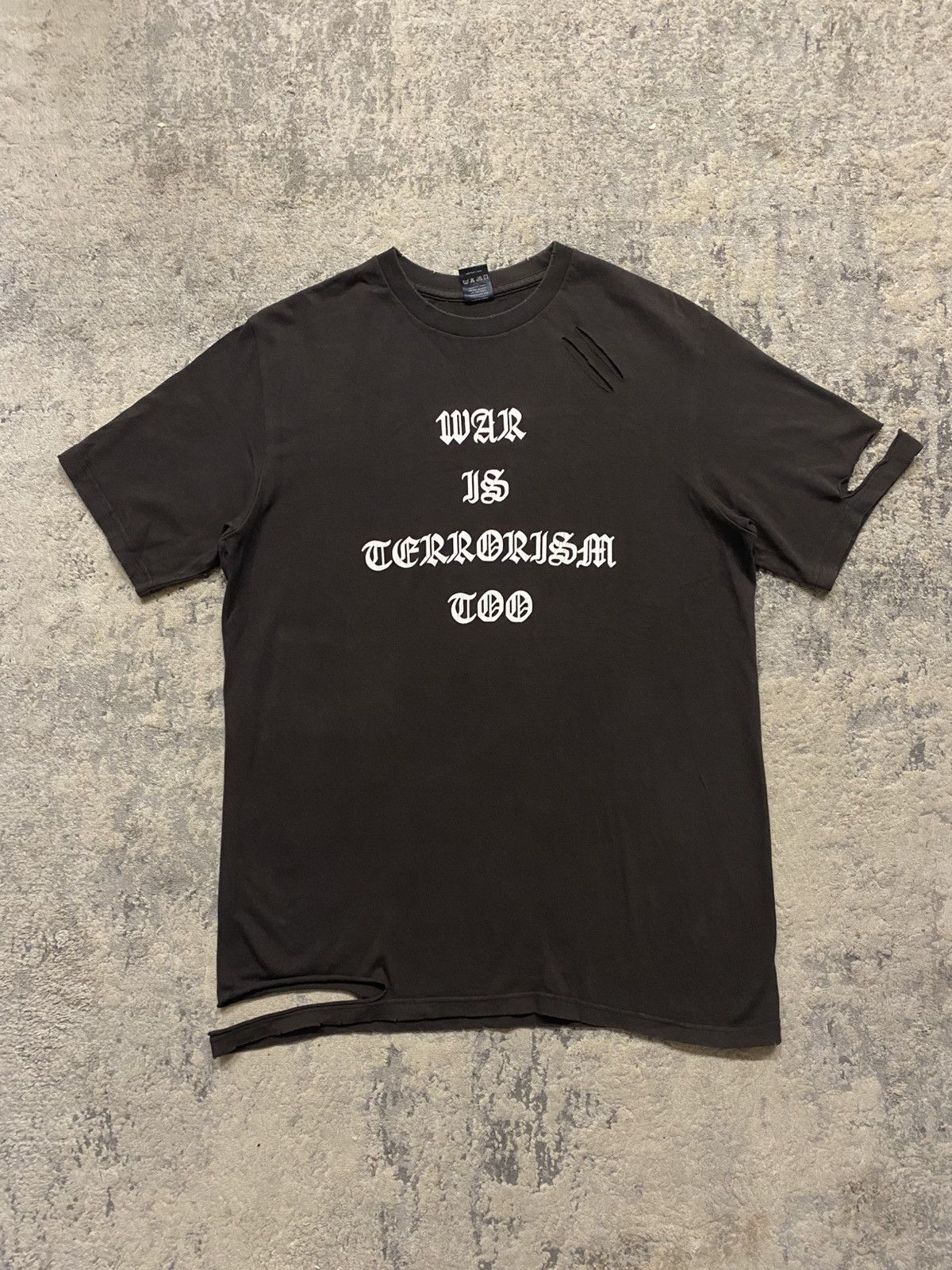Number (N)ine AW04 War Is Terrorism Too Tee Size US XL / EU 56 / 4 - 2 Thumbnail
